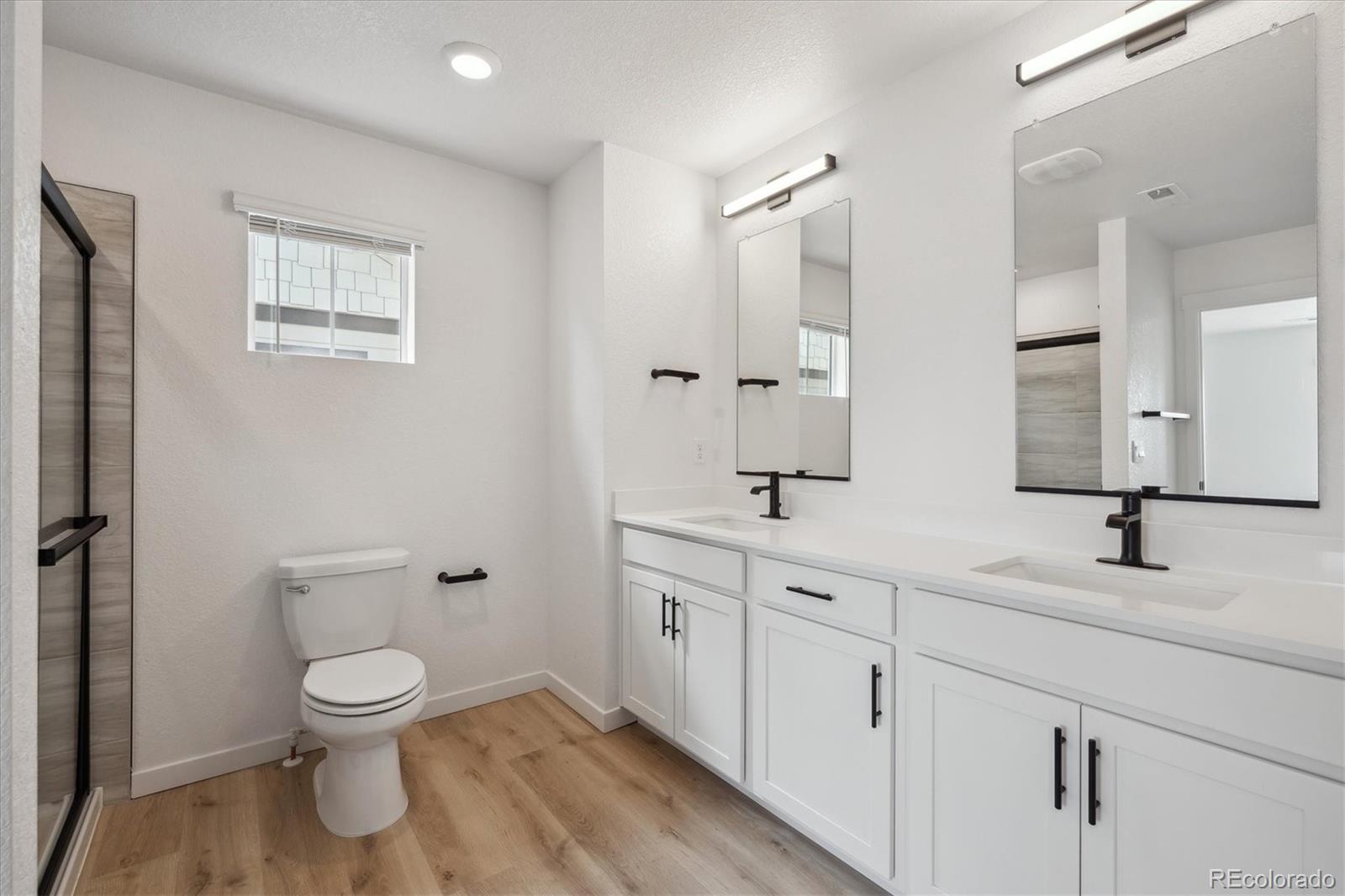 MLS Image #13 for 691 n tempe street,aurora, Colorado
