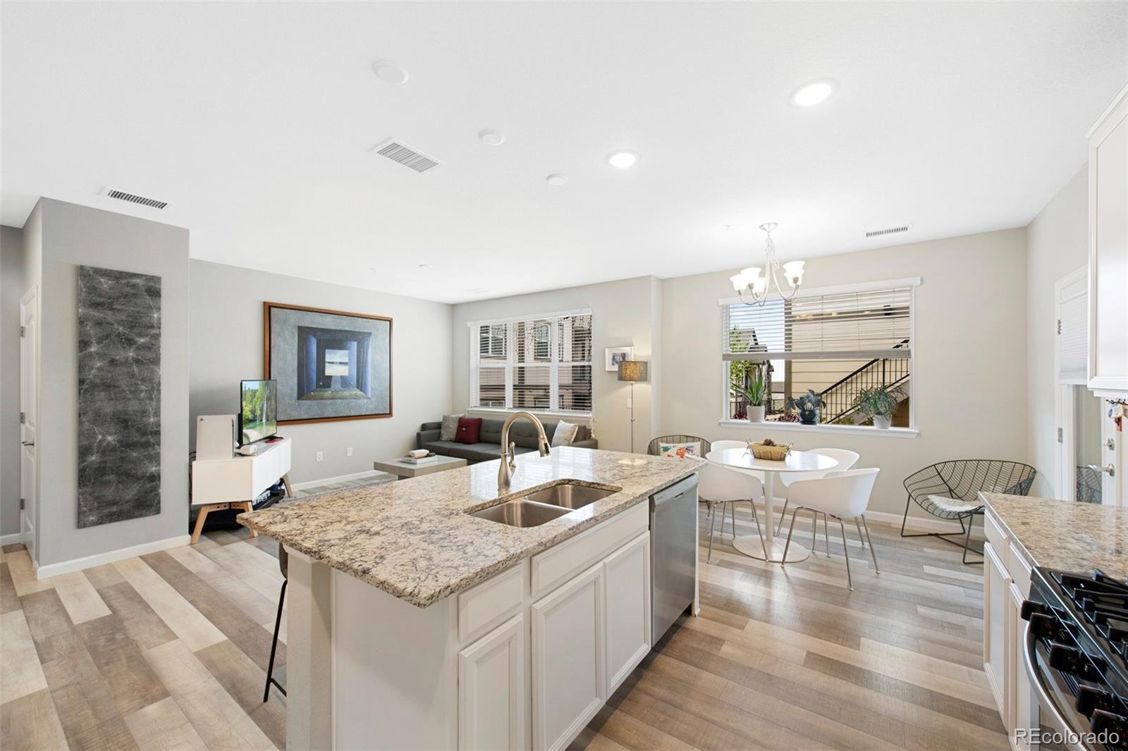 MLS Image #4 for 4500  copeland circle,highlands ranch, Colorado