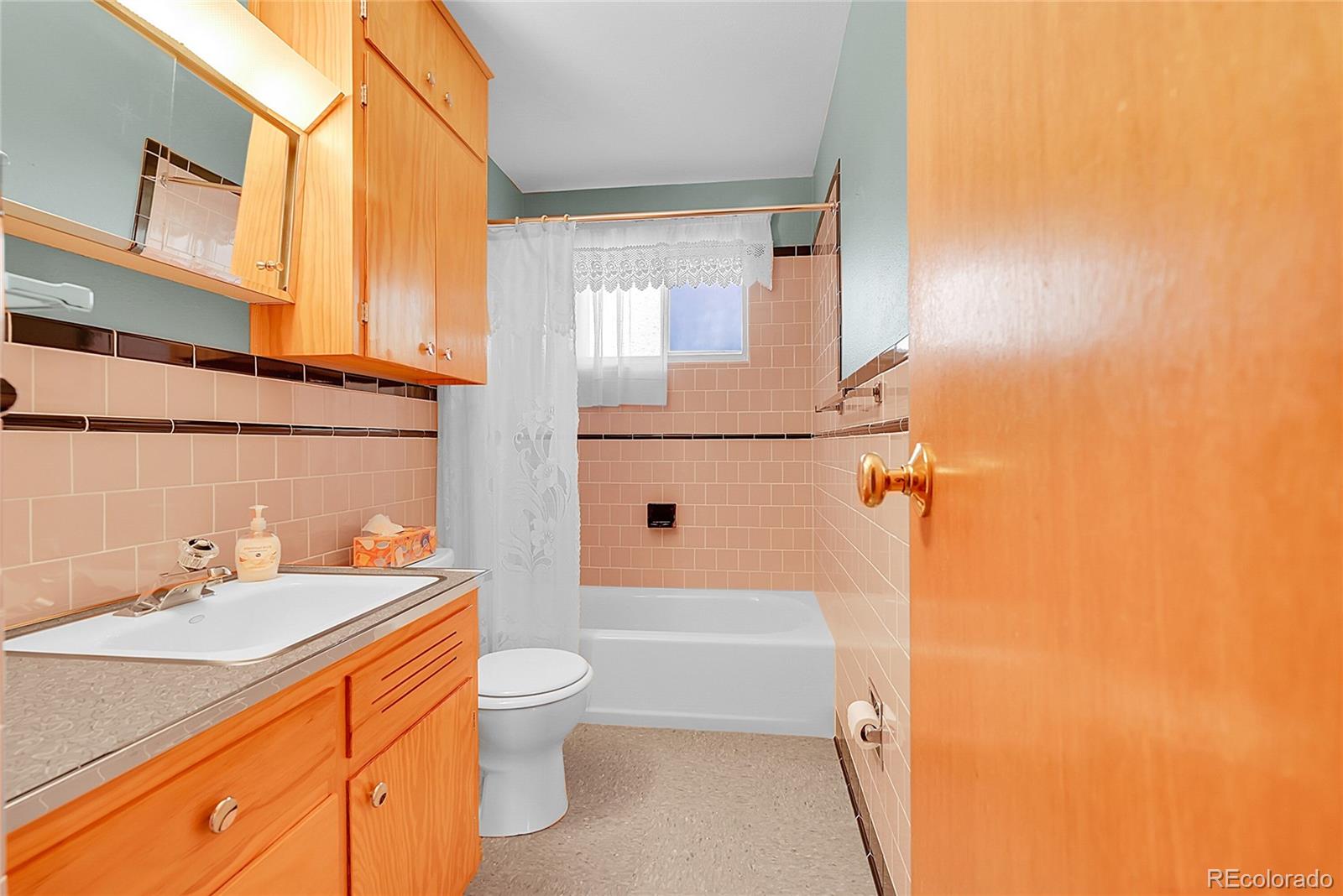 MLS Image #12 for 6105  benton street,arvada, Colorado