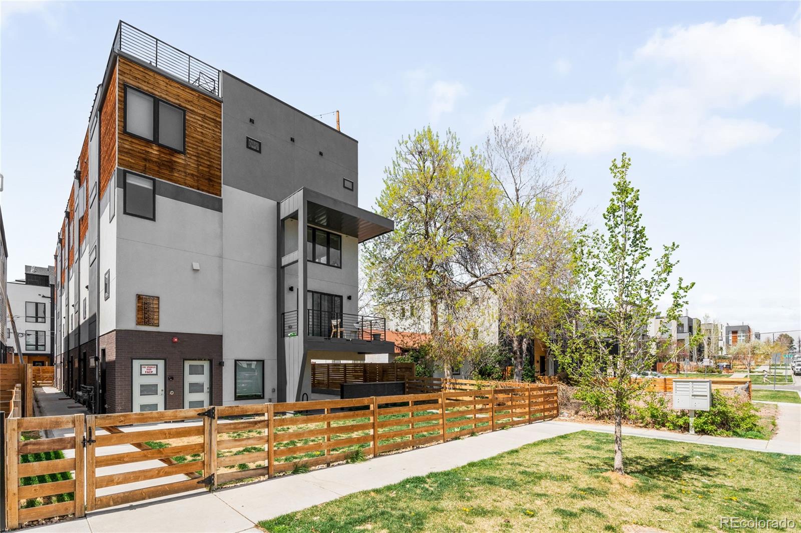 MLS Image #32 for 1581  king street,denver, Colorado