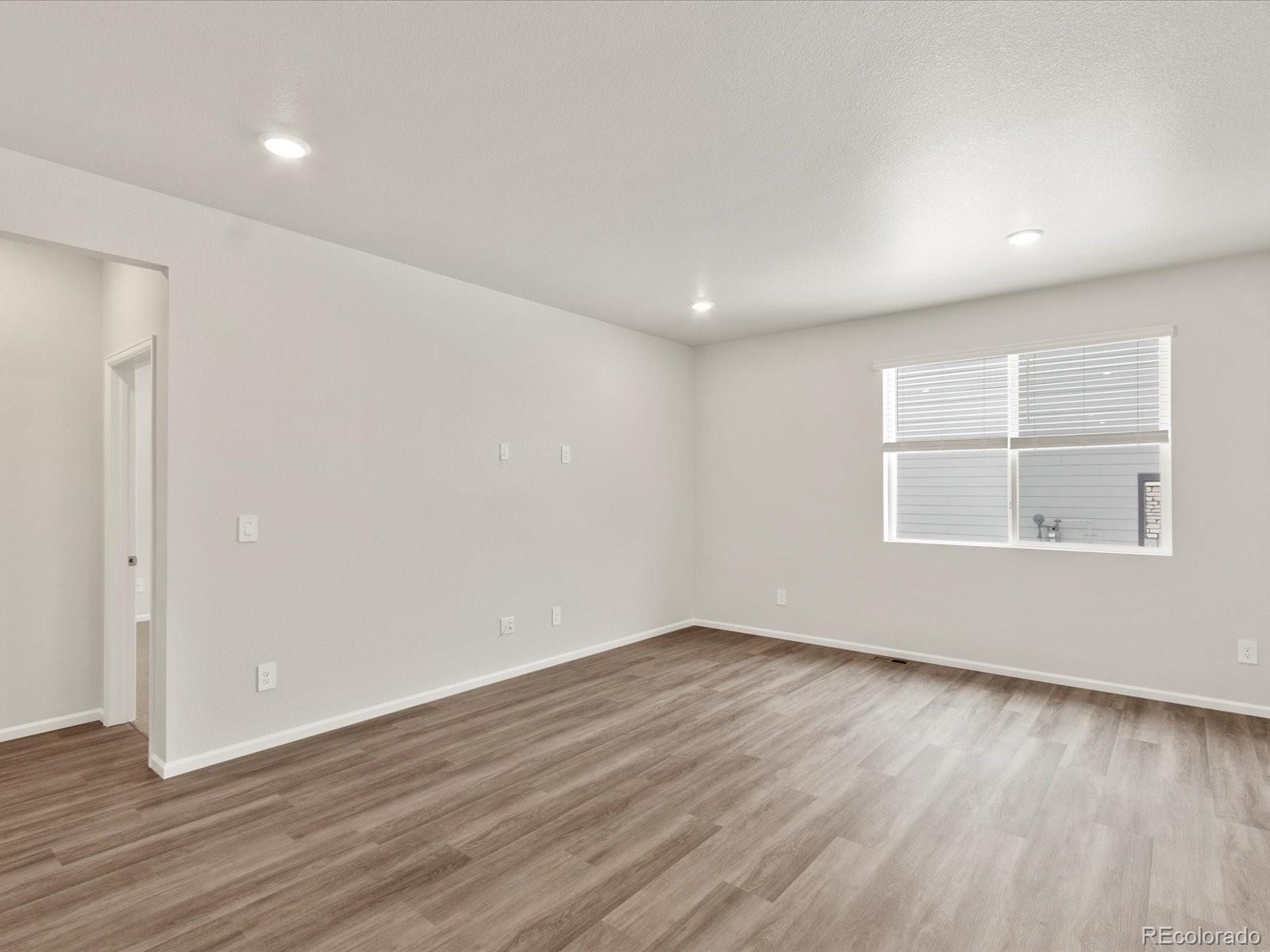MLS Image #14 for 1634  colorado river drive,windsor, Colorado