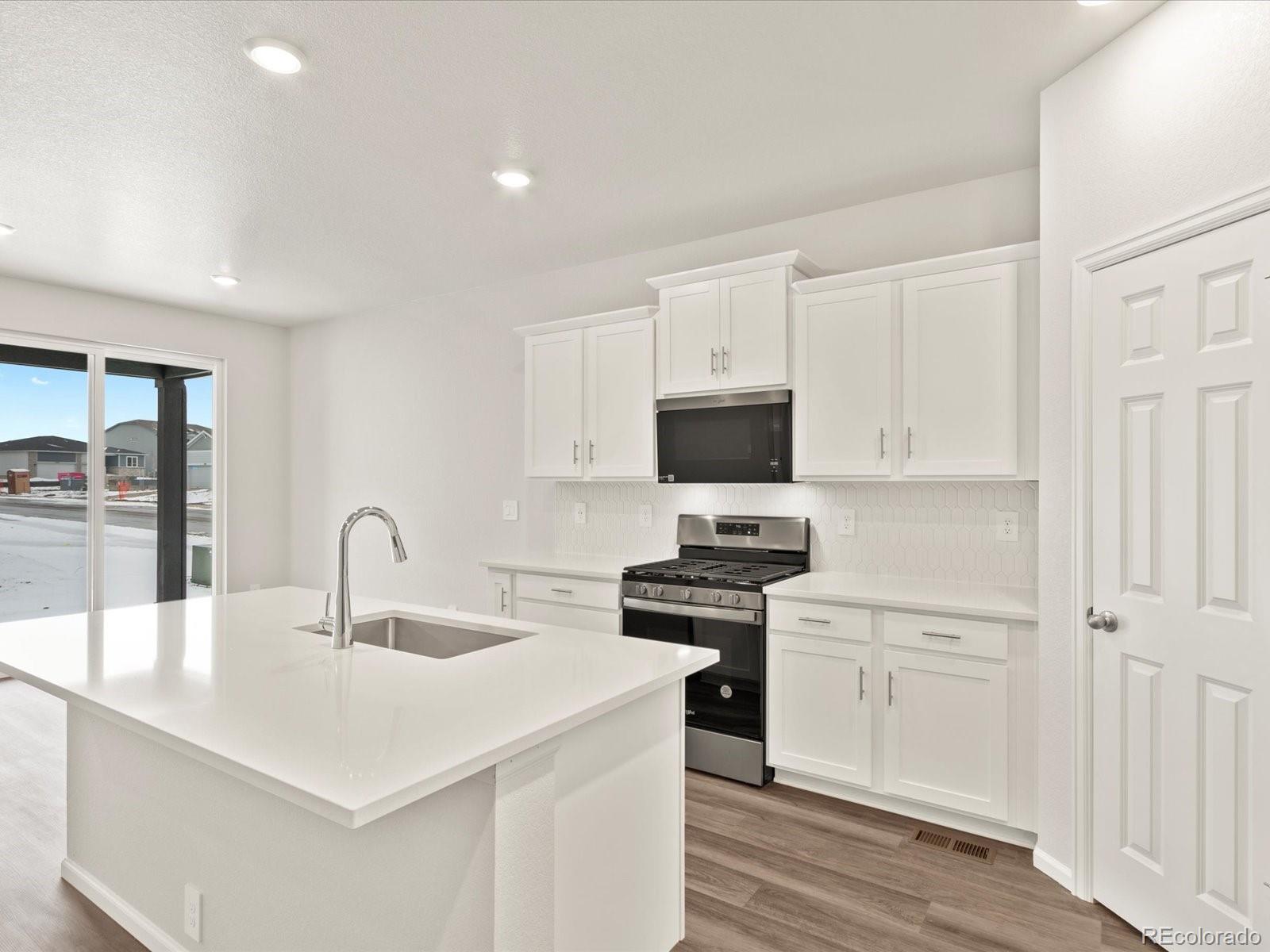 MLS Image #30 for 1634  colorado river drive,windsor, Colorado