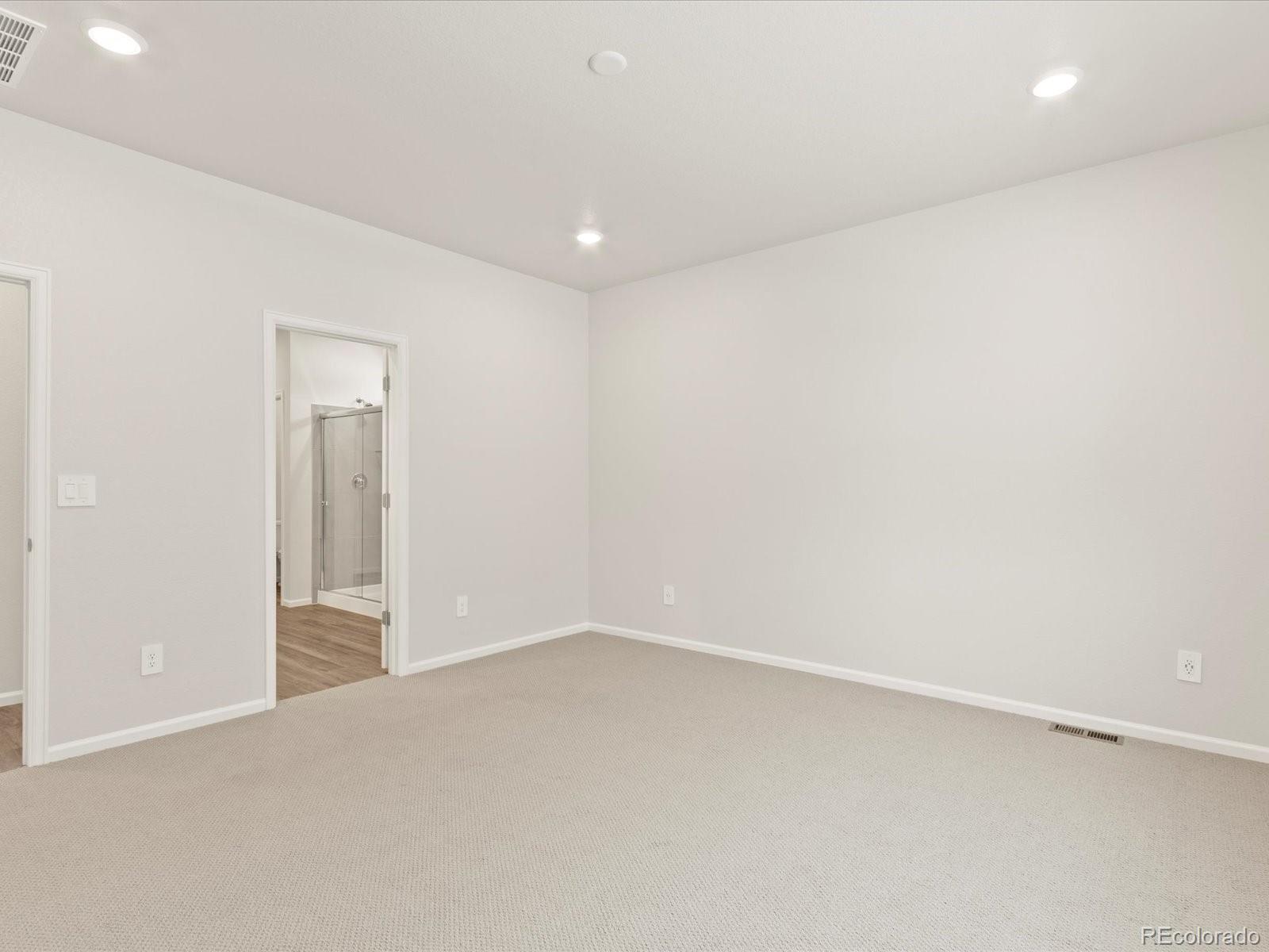 MLS Image #32 for 1634  colorado river drive,windsor, Colorado