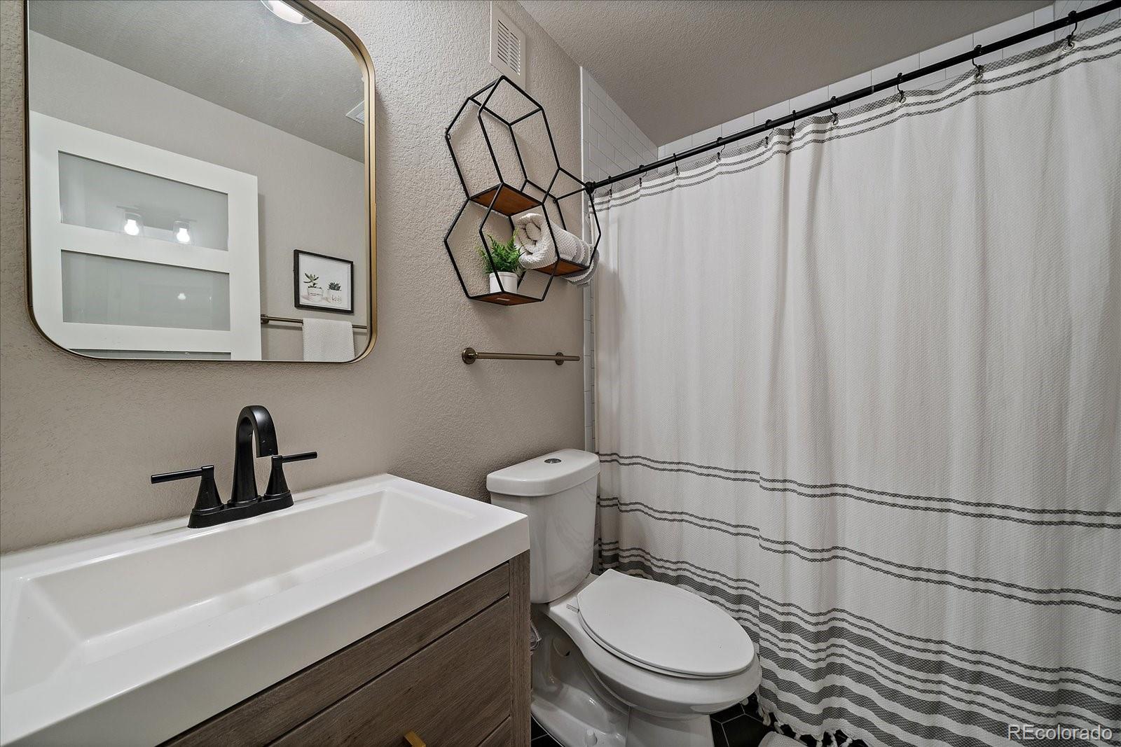 MLS Image #35 for 6747 w jewell place,lakewood, Colorado