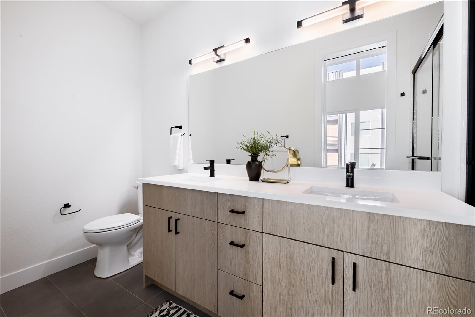 MLS Image #12 for 2940 w parkside place,denver, Colorado