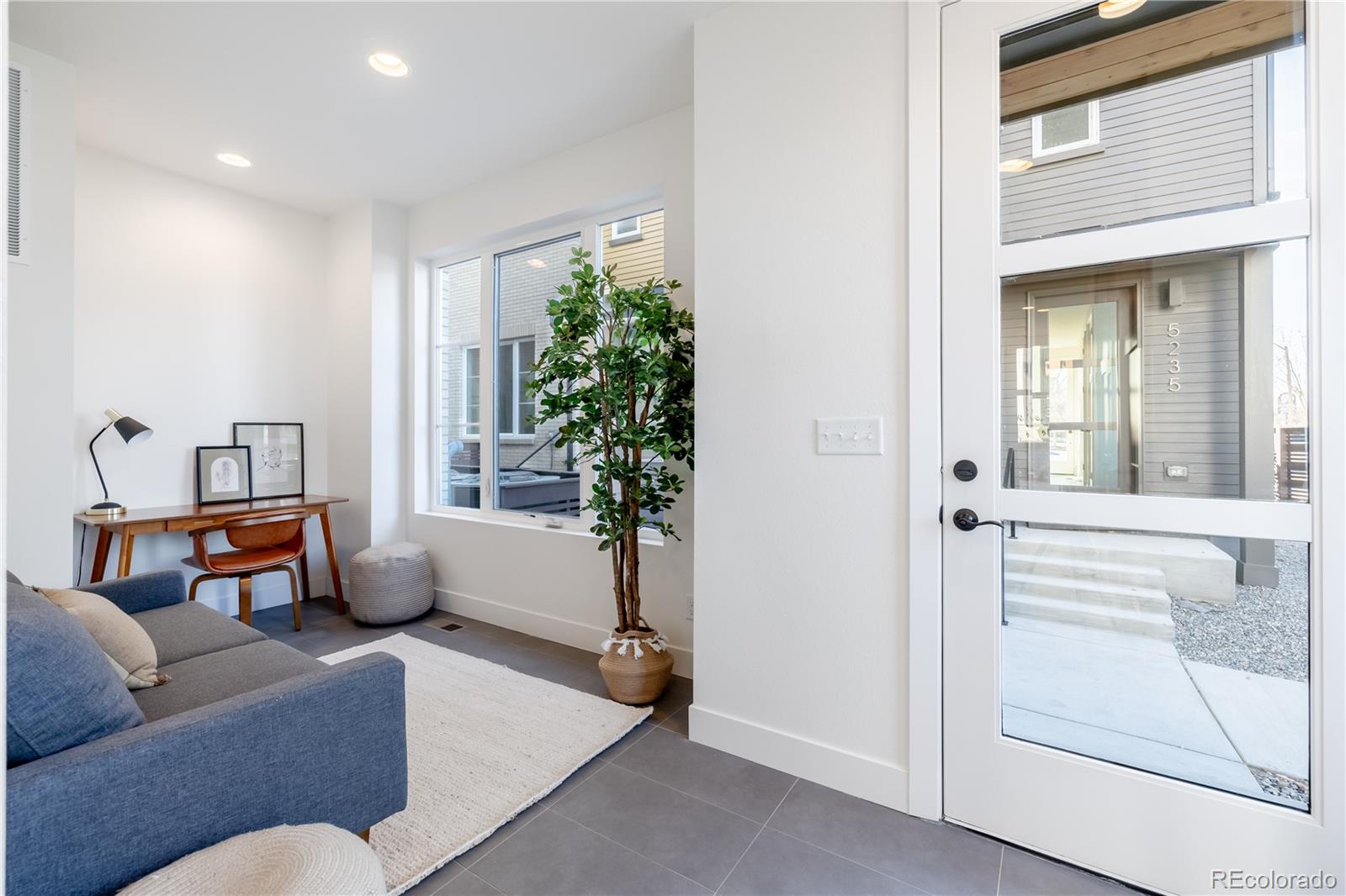 MLS Image #18 for 2940 w parkside place,denver, Colorado