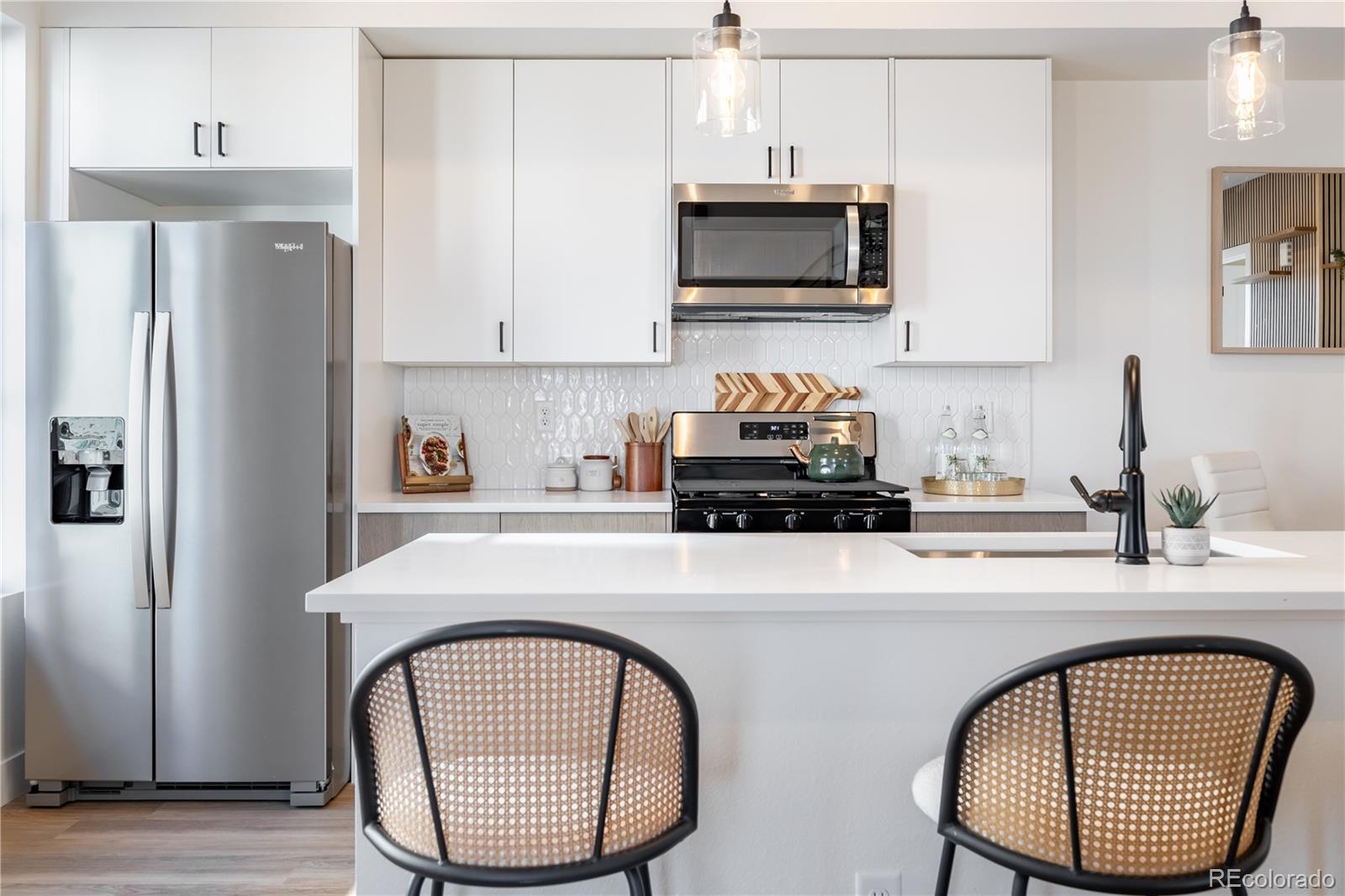 MLS Image #4 for 2940 w parkside place,denver, Colorado
