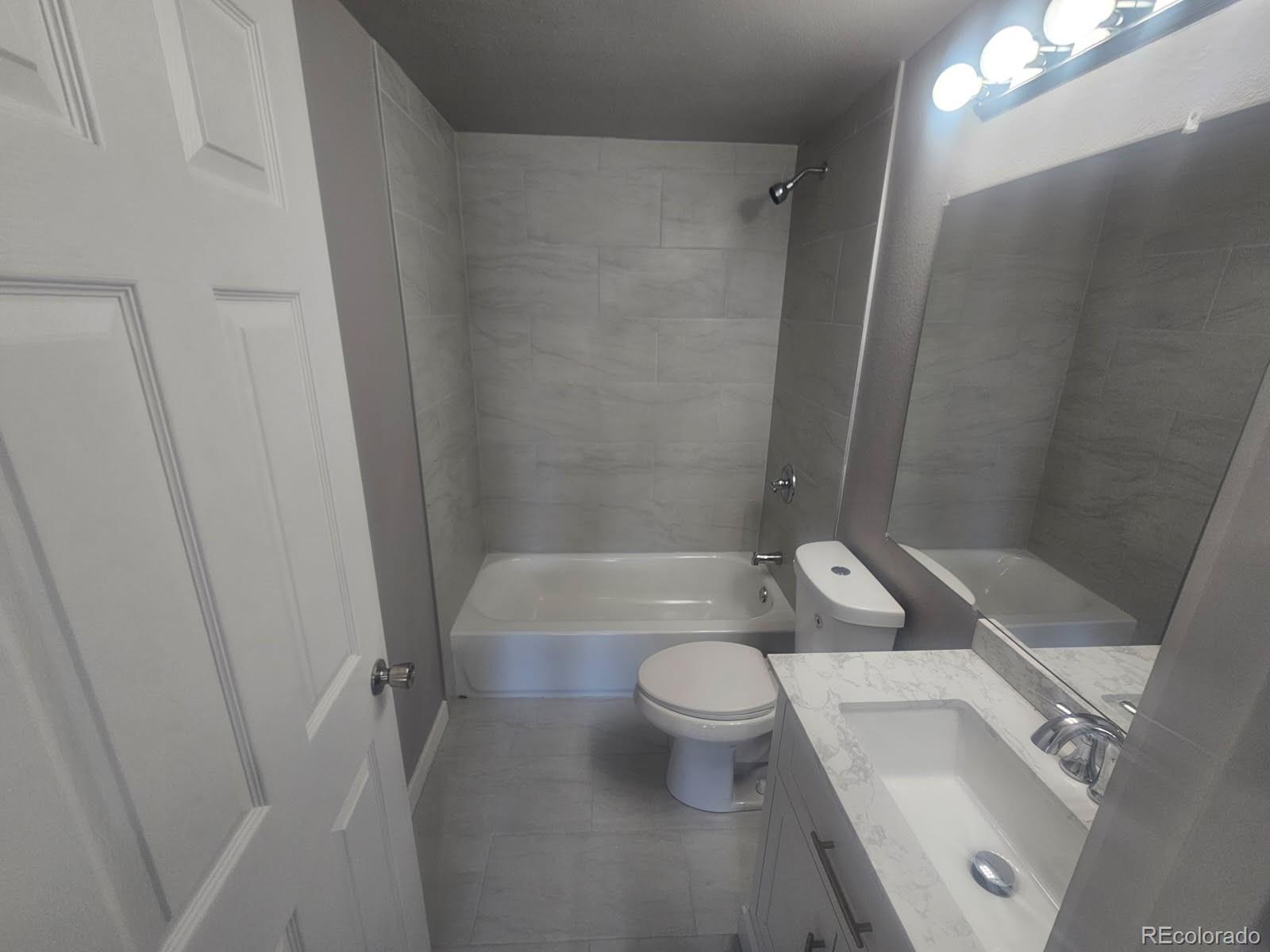 MLS Image #10 for 4720  thompson court,denver, Colorado