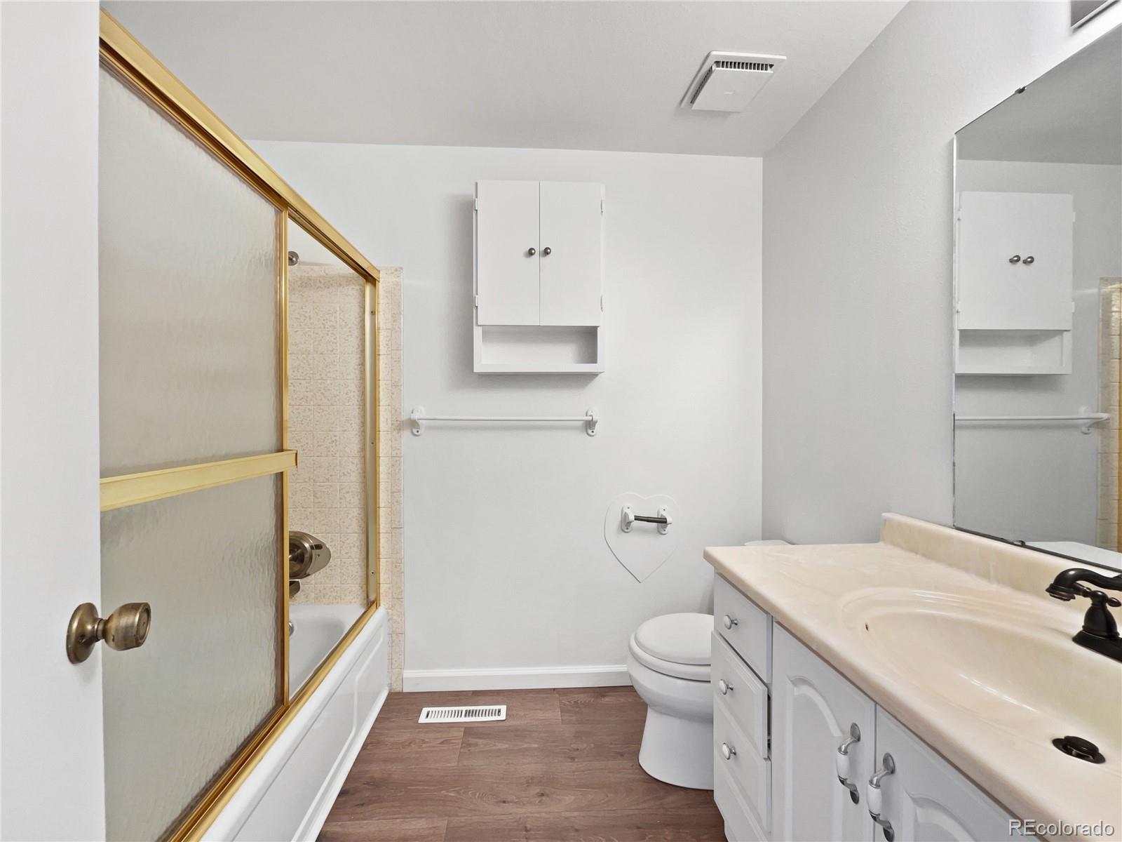MLS Image #16 for 206  river road,platteville, Colorado