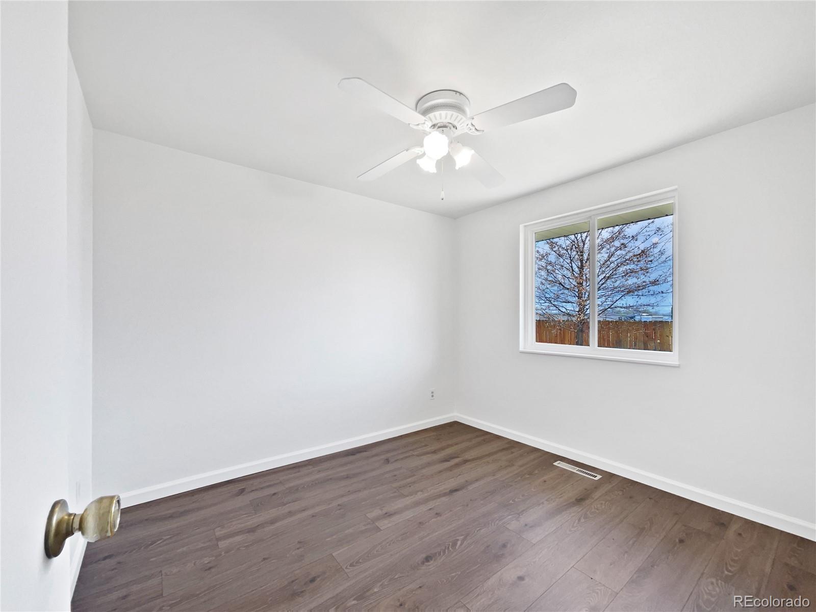 MLS Image #18 for 206  river road,platteville, Colorado