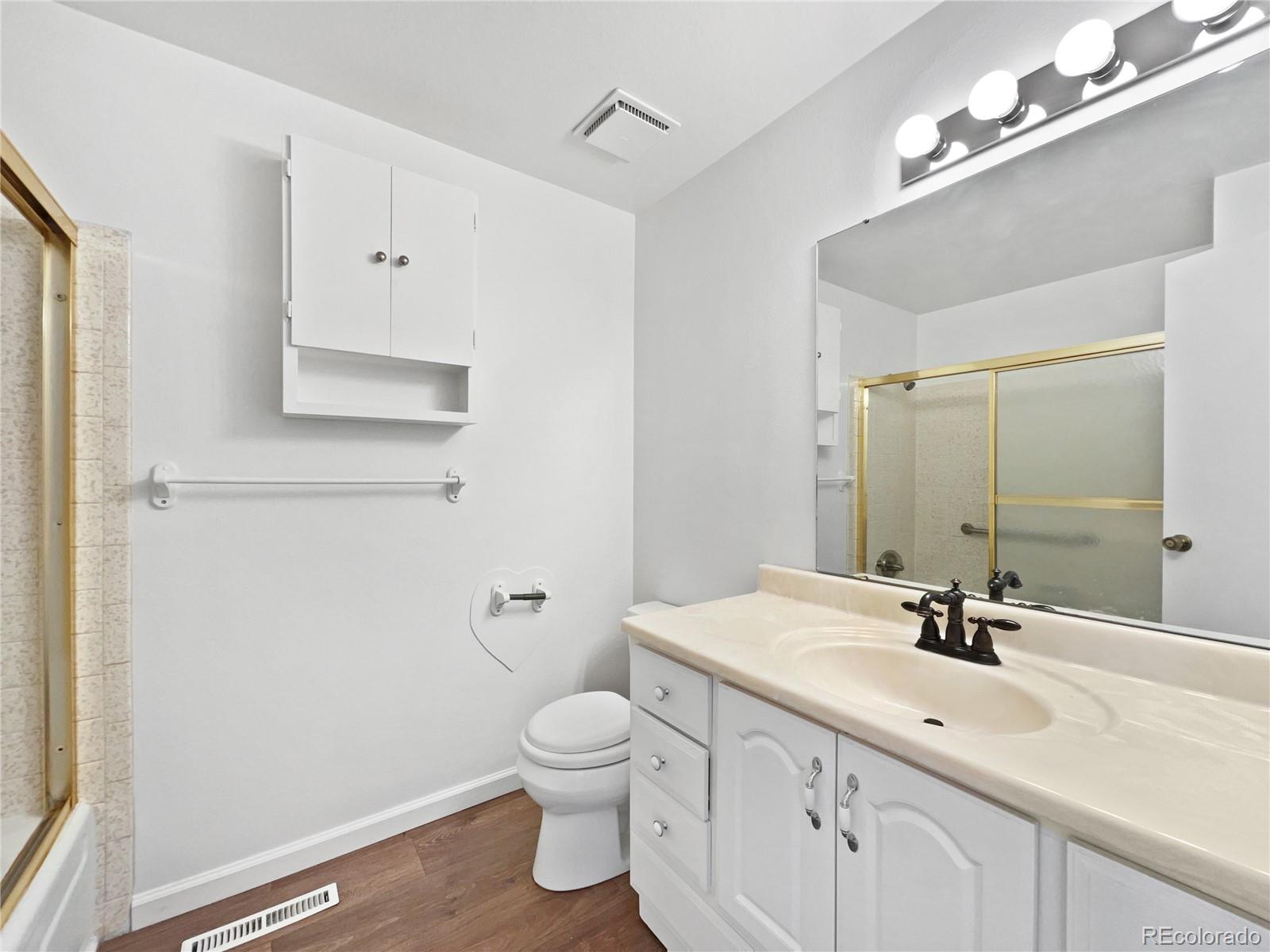 MLS Image #6 for 206  river road,platteville, Colorado