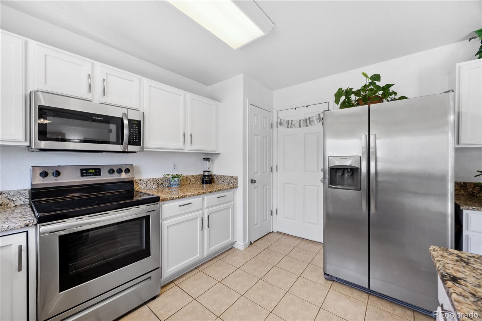 MLS Image #13 for 11753  elizabeth circle,thornton, Colorado
