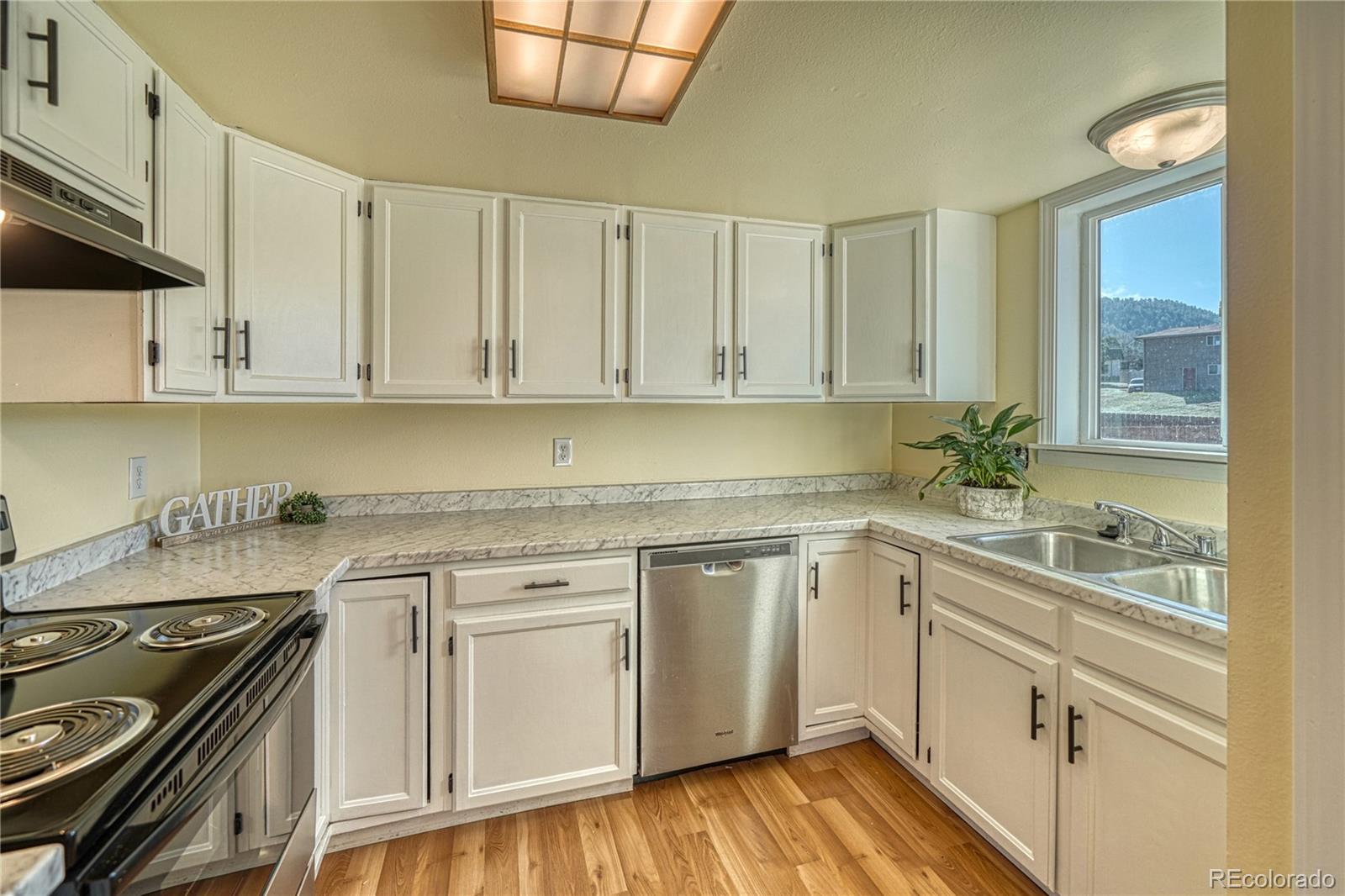 MLS Image #18 for 935  forest hill road,woodland park, Colorado