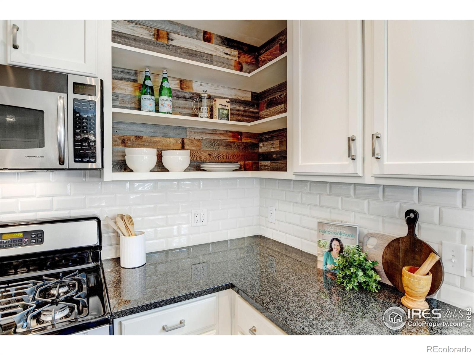 MLS Image #11 for 14215  waterside lane,broomfield, Colorado