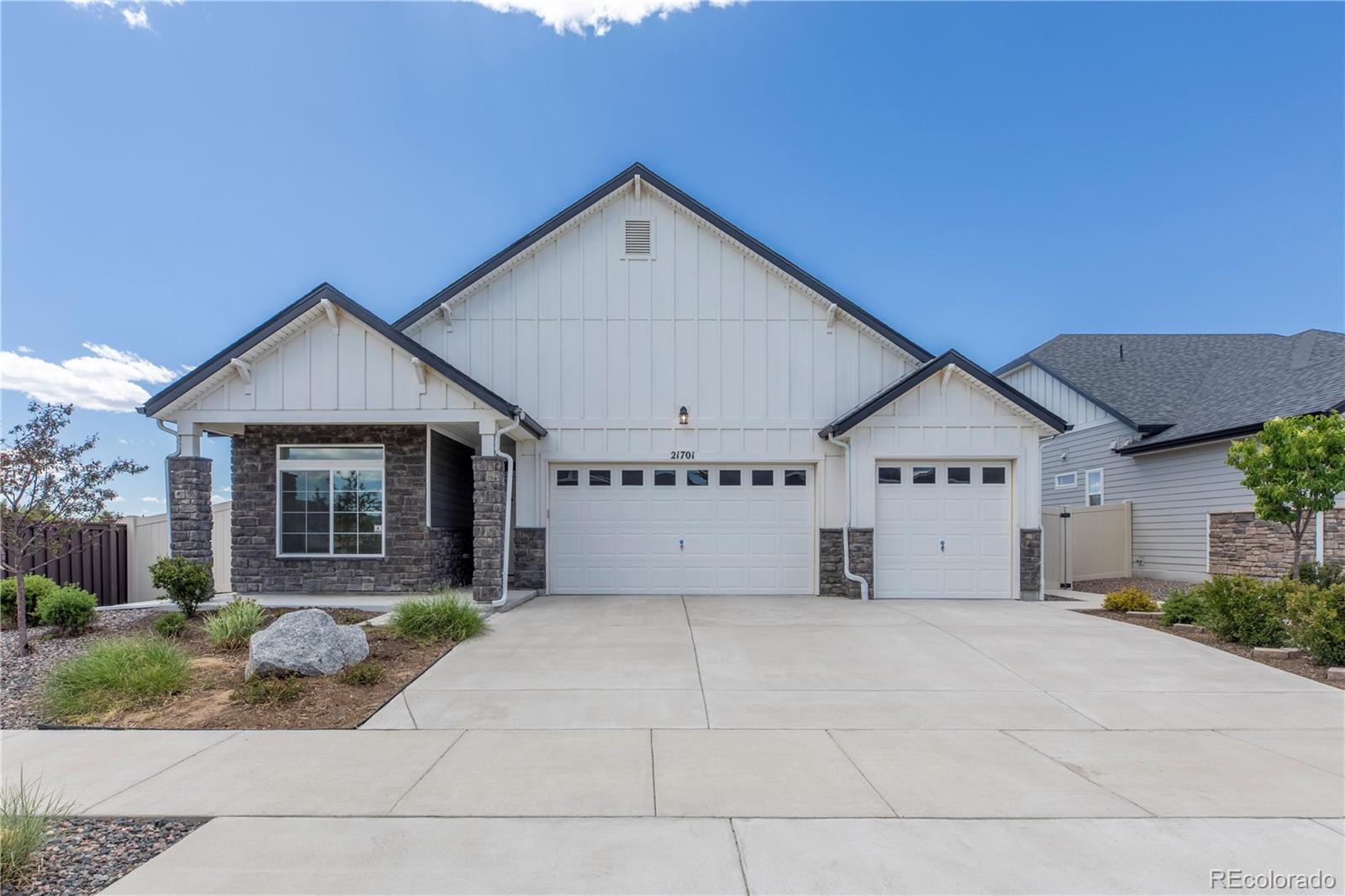 MLS Image #2 for 21701 e 50th drive,aurora, Colorado