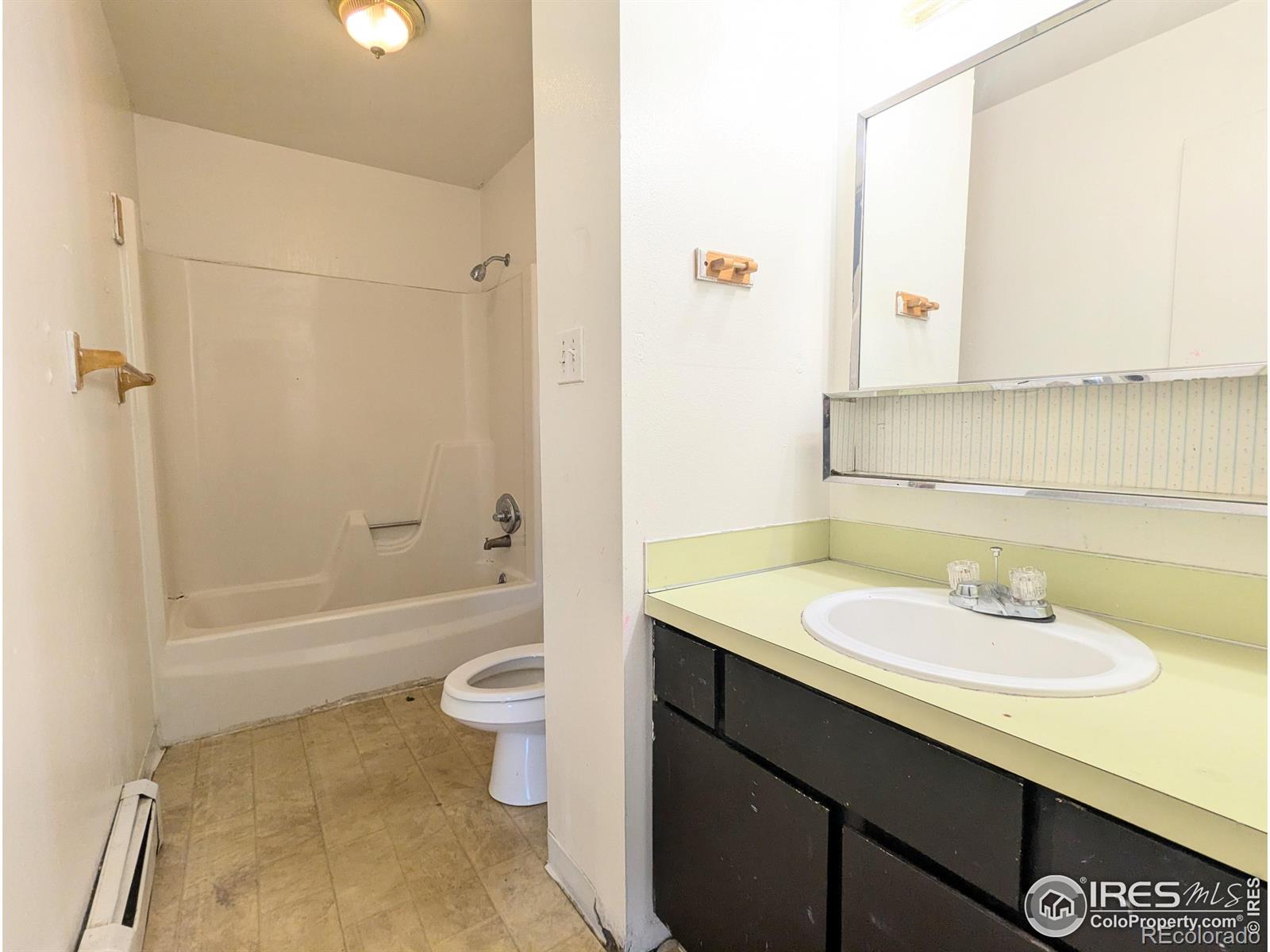MLS Image #4 for 817  37th avenue,greeley, Colorado