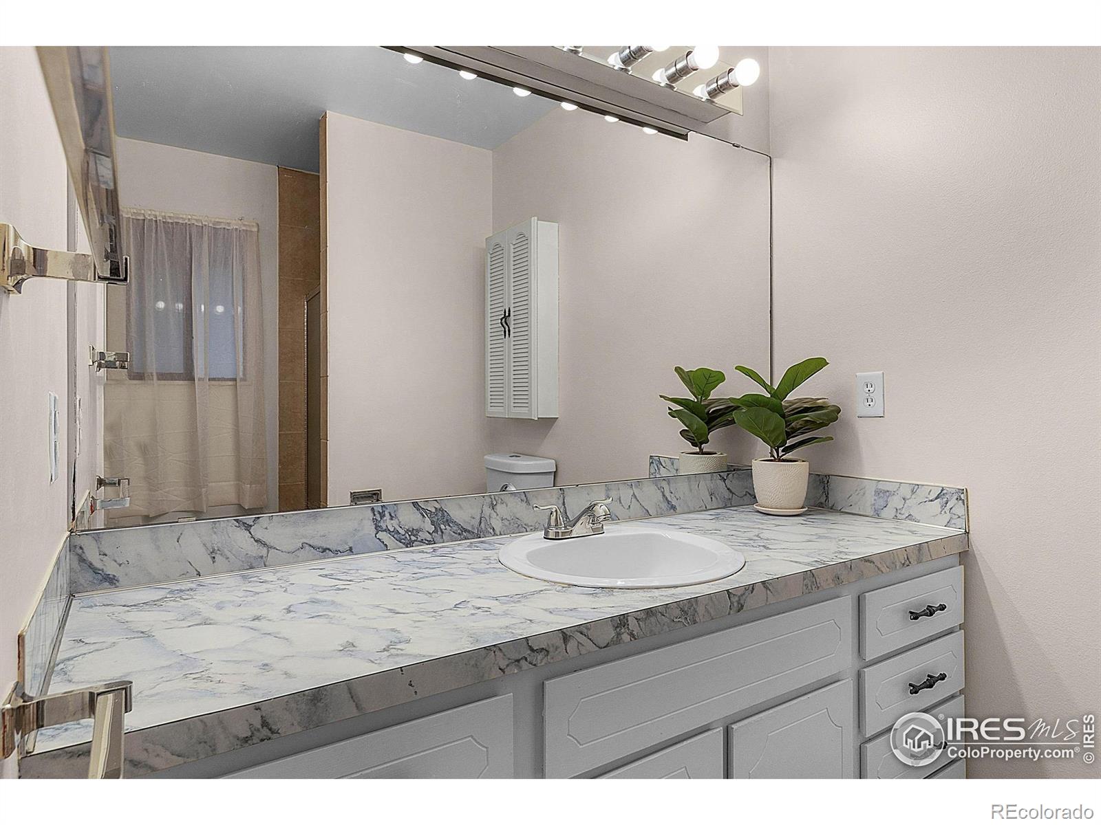MLS Image #11 for 327  44th avenue,greeley, Colorado