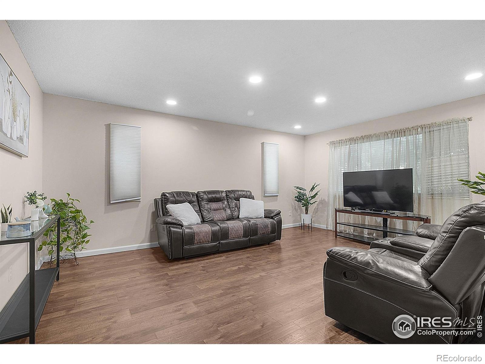 MLS Image #2 for 327  44th avenue,greeley, Colorado