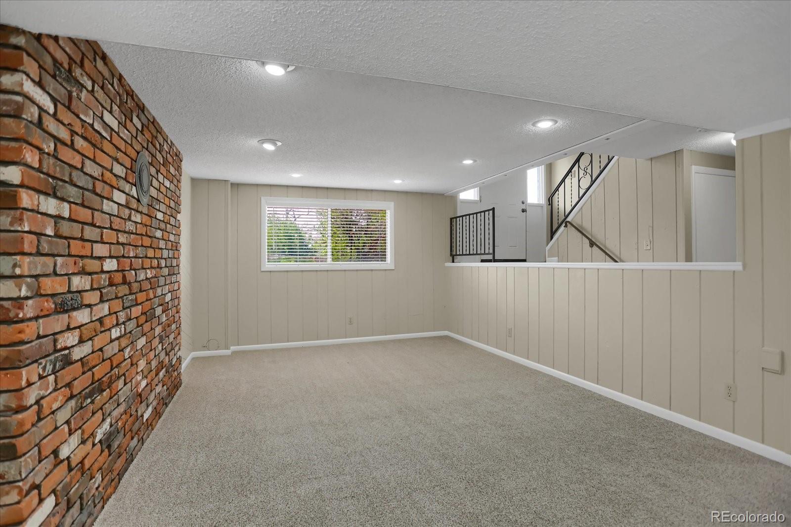 MLS Image #21 for 3070 s roslyn street,denver, Colorado