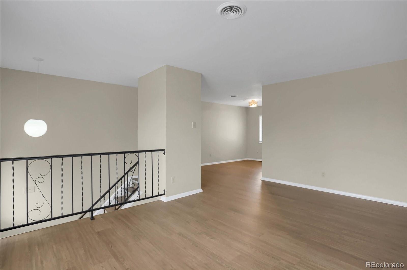 MLS Image #5 for 3070 s roslyn street,denver, Colorado