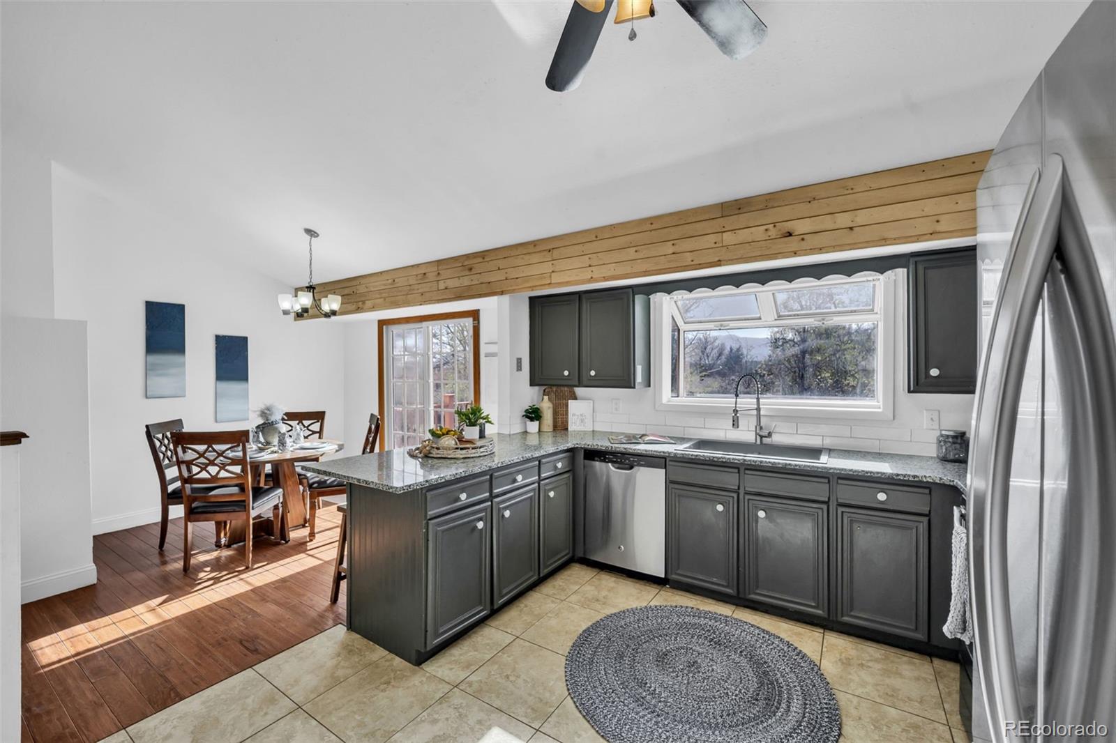 MLS Image #14 for 4530  debonair circle,colorado springs, Colorado