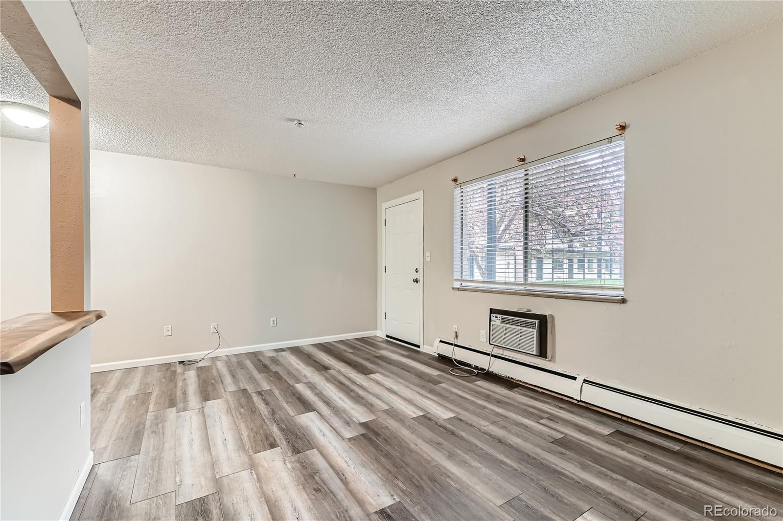 MLS Image #3 for 5875 e iliff avenue,denver, Colorado