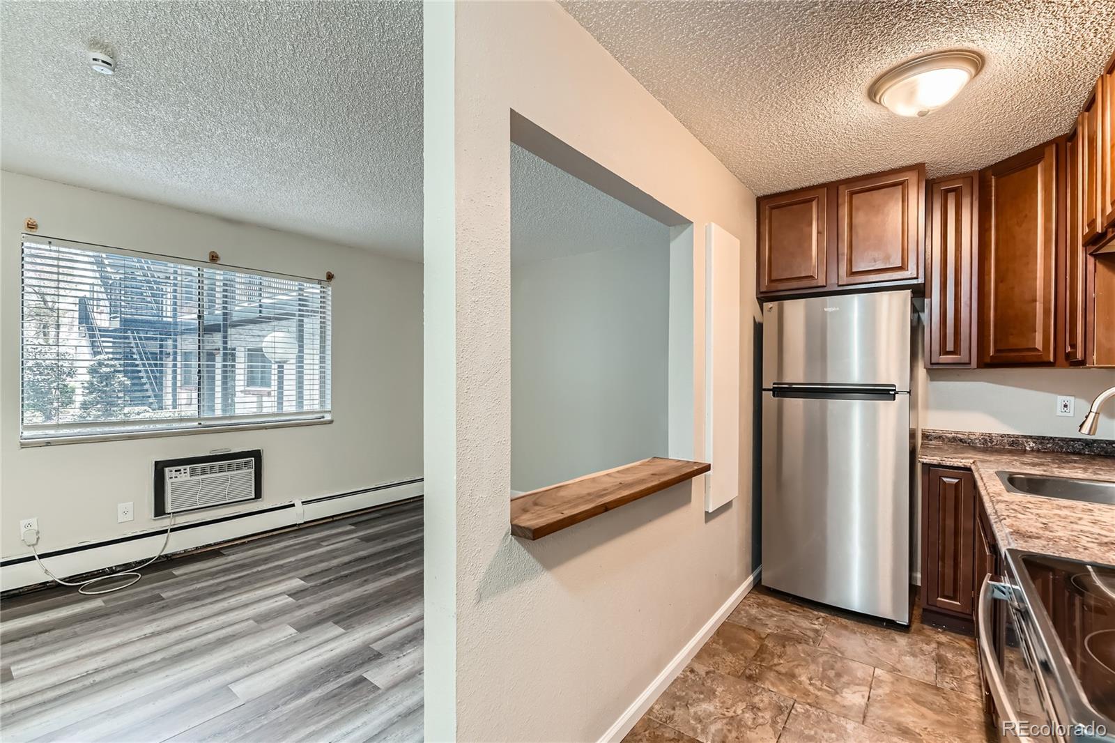 MLS Image #6 for 5875 e iliff avenue,denver, Colorado