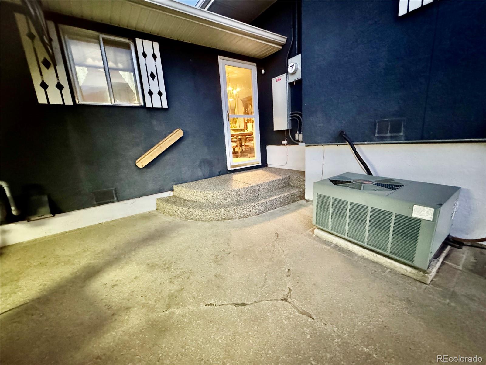 MLS Image #11 for 3498  corbett lane,colorado springs, Colorado