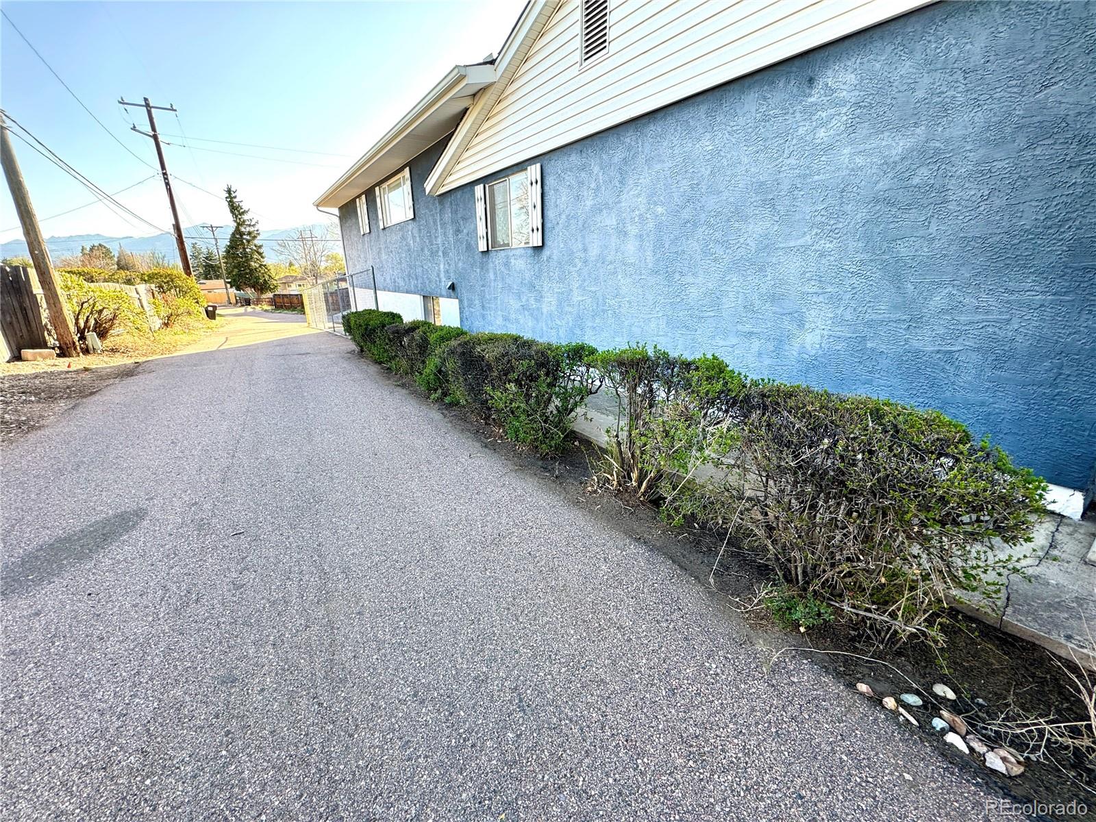 MLS Image #14 for 3498  corbett lane,colorado springs, Colorado