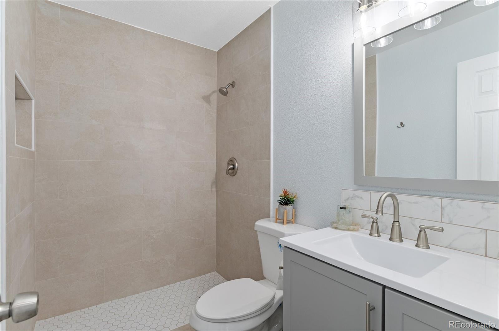 MLS Image #13 for 2266 s norfolk street,aurora, Colorado
