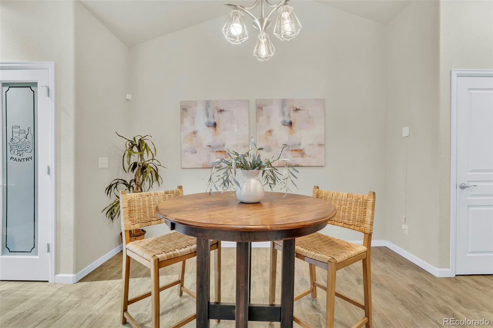 MLS Image #2 for 6658  folsom heights,colorado springs, Colorado