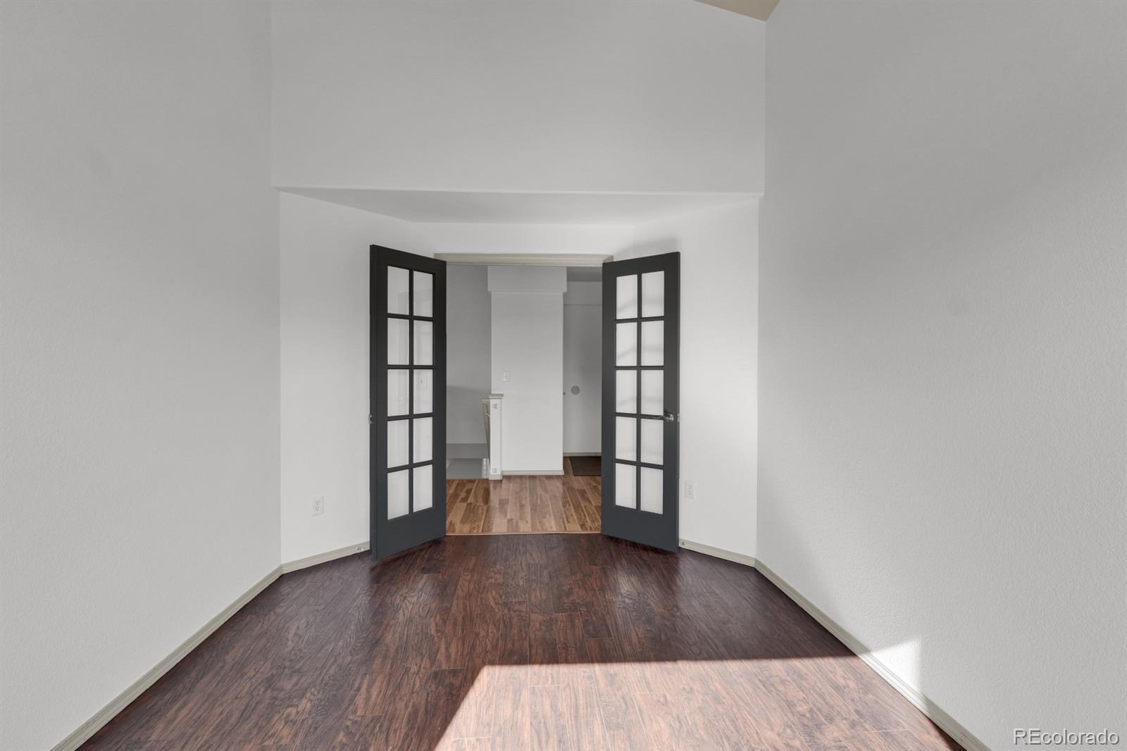 MLS Image #10 for 4627  crow creek drive,colorado springs, Colorado