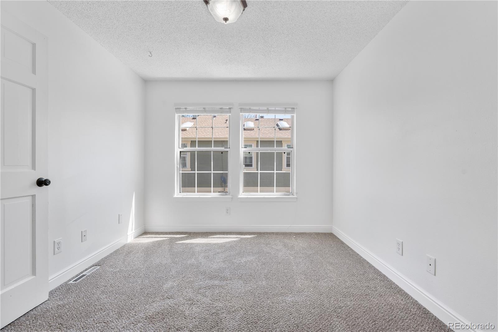MLS Image #11 for 1981 s hannibal court,aurora, Colorado