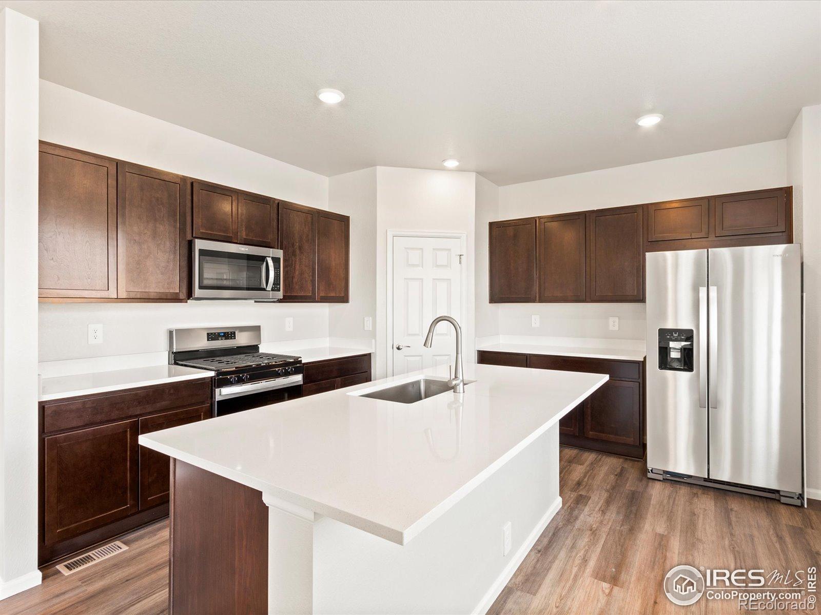 MLS Image #12 for 1025  odessa lake road,severance, Colorado