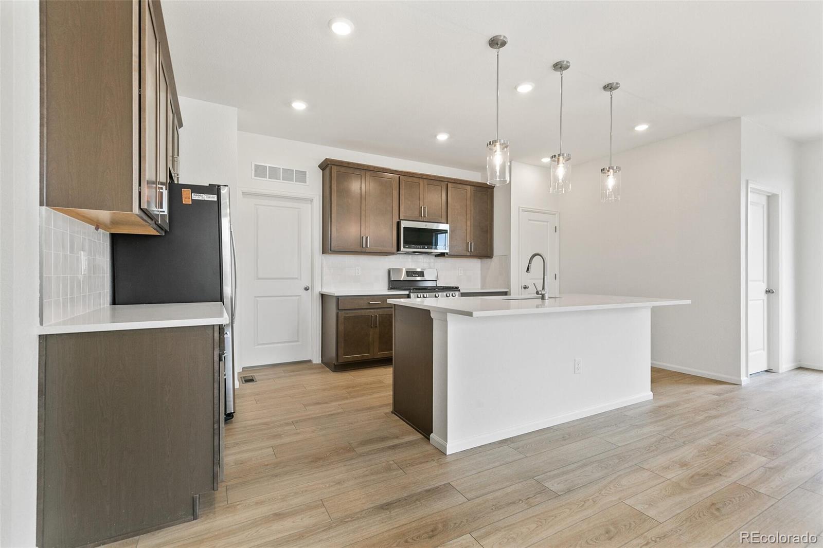 MLS Image #8 for 5726 n jebel way,aurora, Colorado