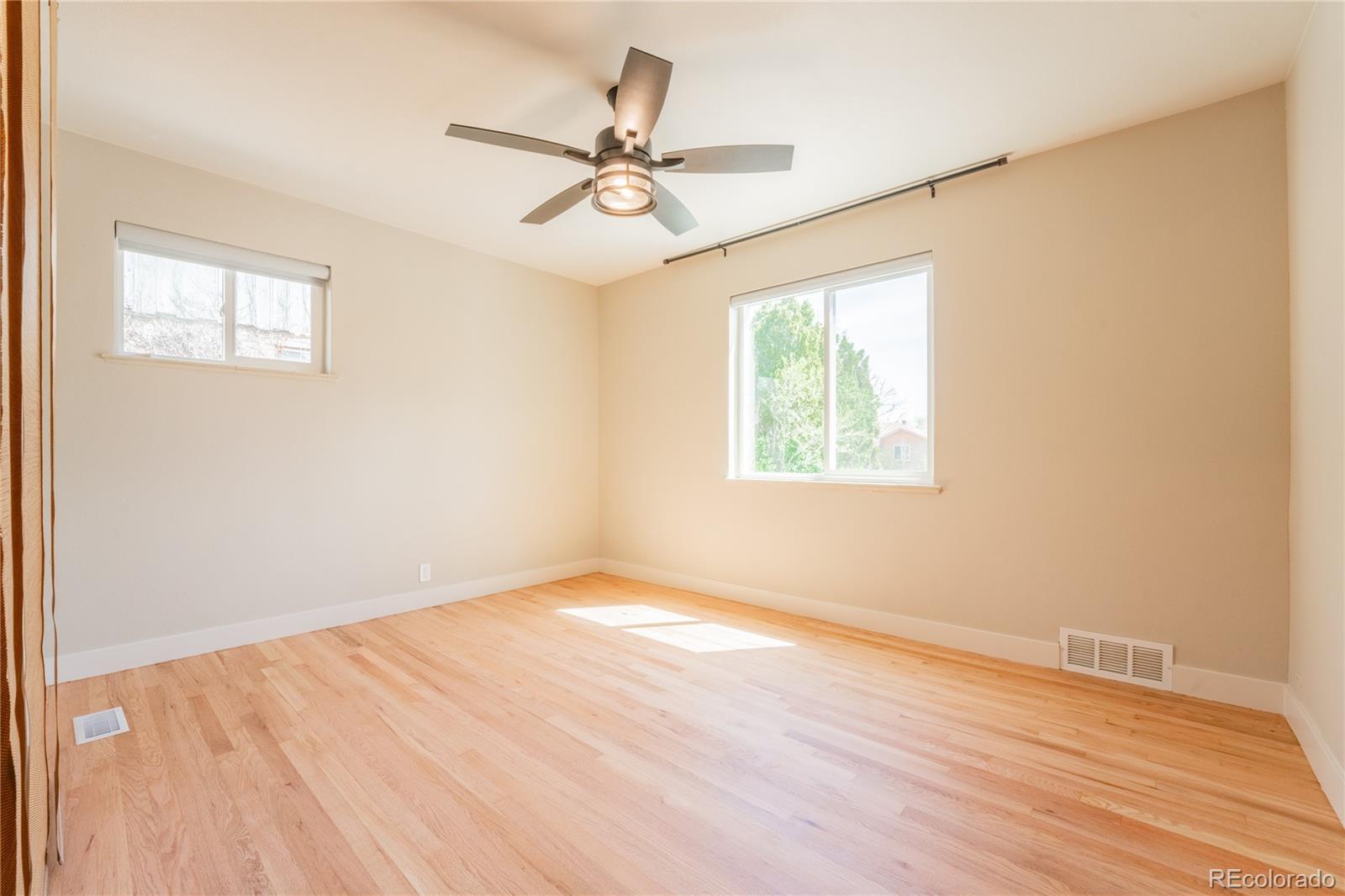 MLS Image #24 for 6935 w 16th avenue,lakewood, Colorado