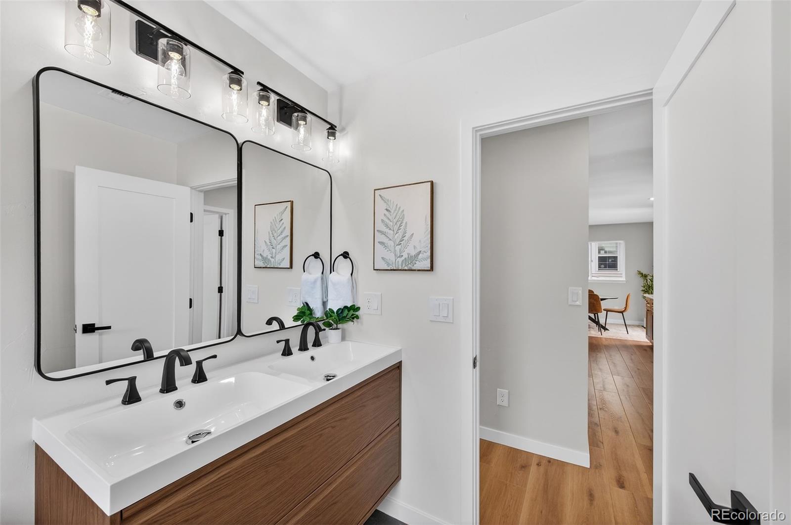 MLS Image #22 for 2603 s marion street,denver, Colorado
