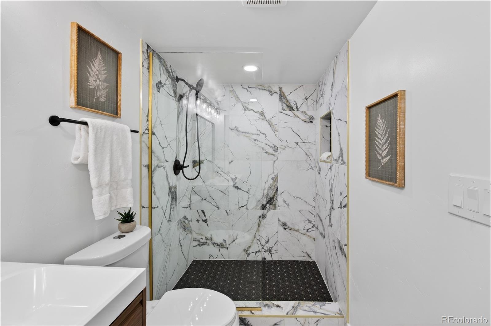 MLS Image #28 for 2603 s marion street,denver, Colorado