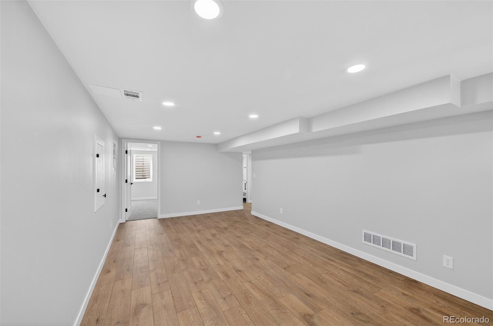 MLS Image #30 for 2603 s marion street,denver, Colorado