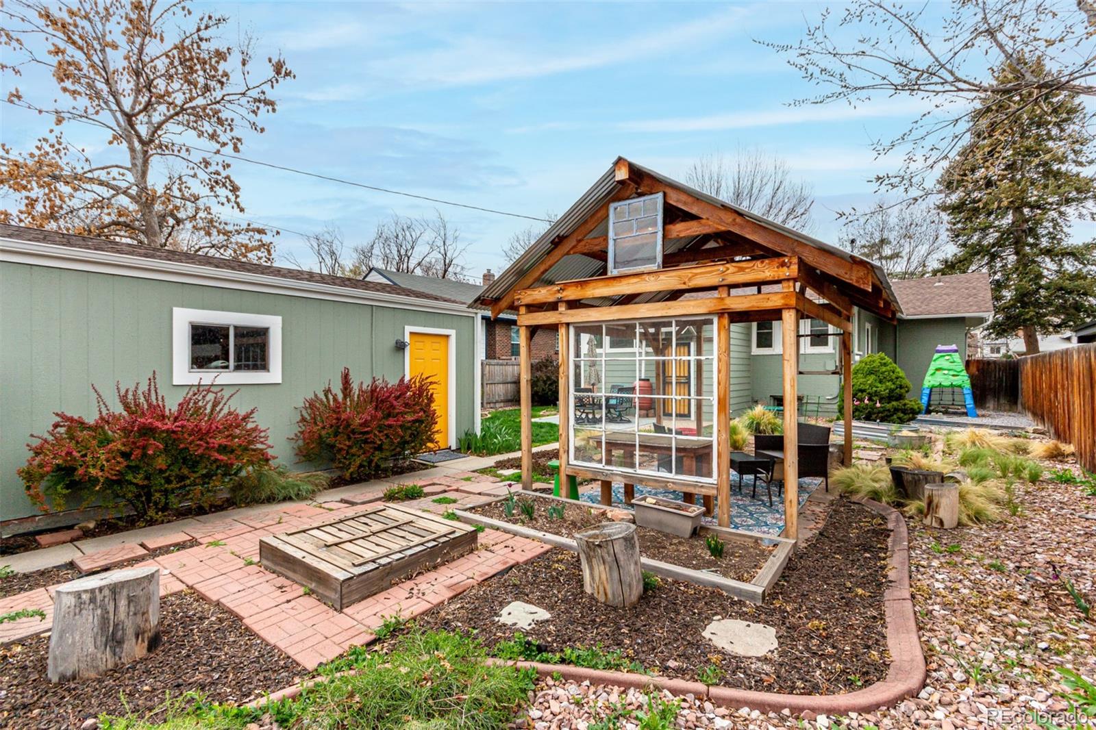 MLS Image #23 for 2664  dahlia street,denver, Colorado