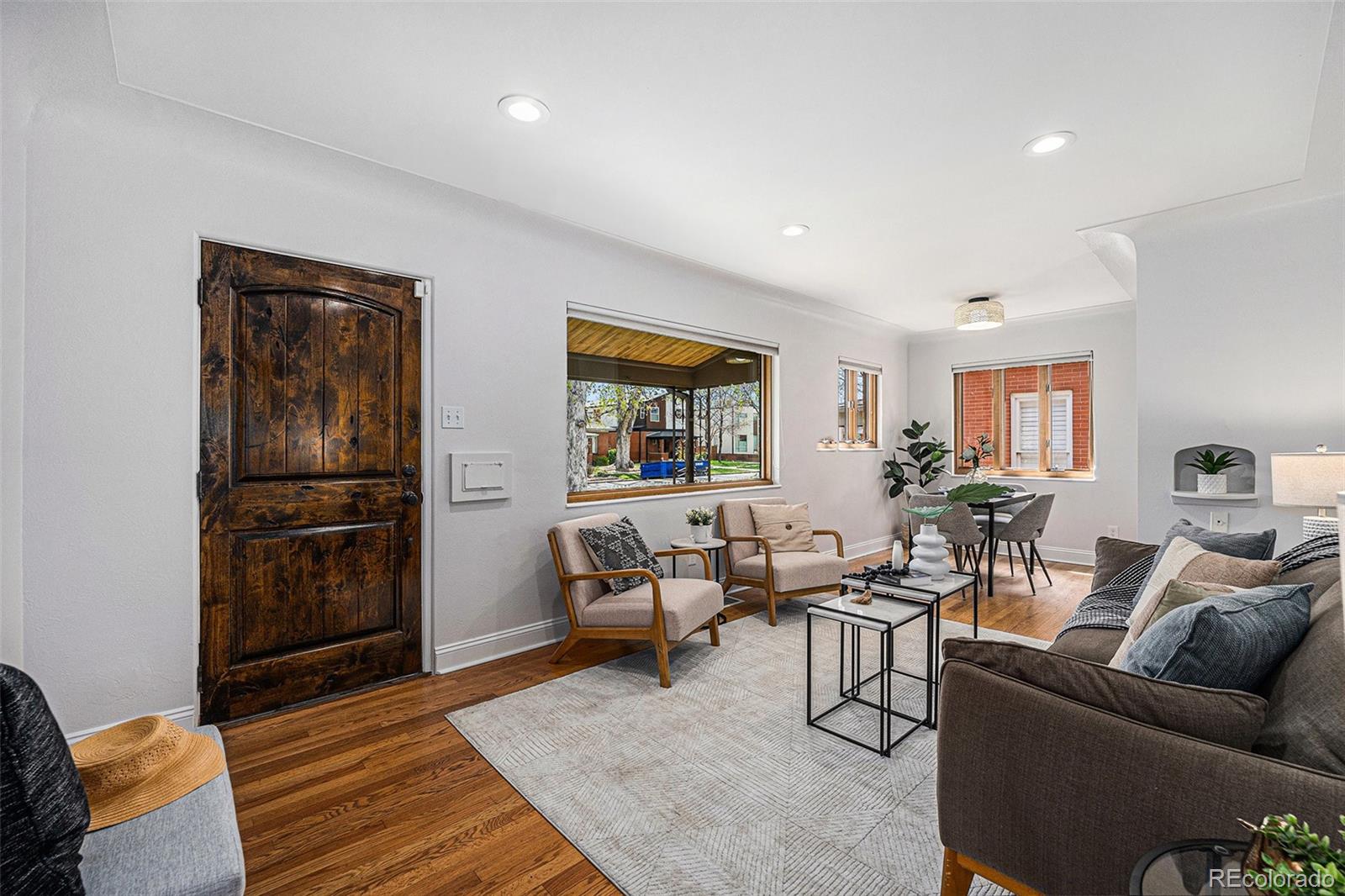 MLS Image #3 for 1865 s logan street,denver, Colorado