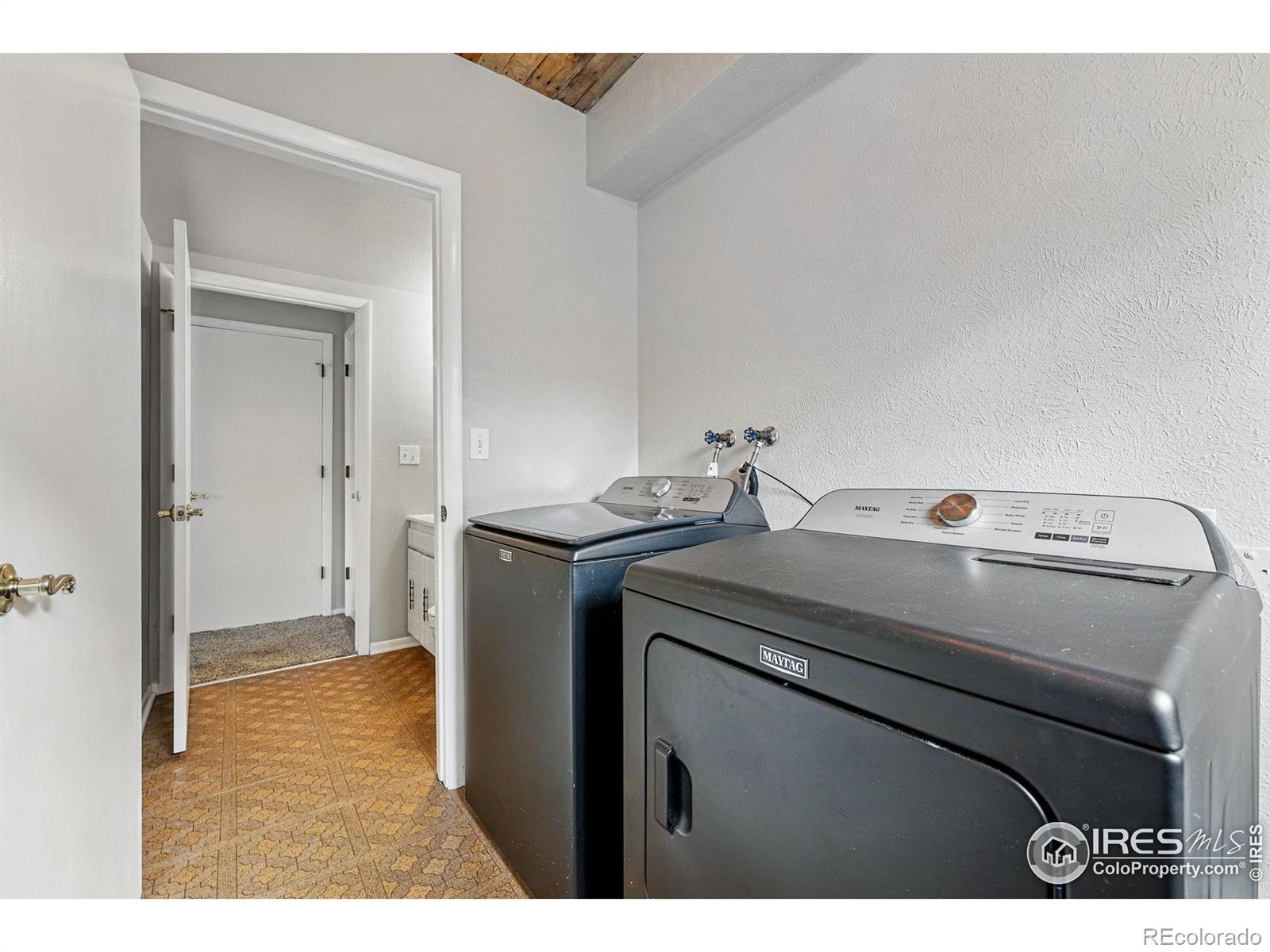 MLS Image #21 for 9601  sierra drive,arvada, Colorado