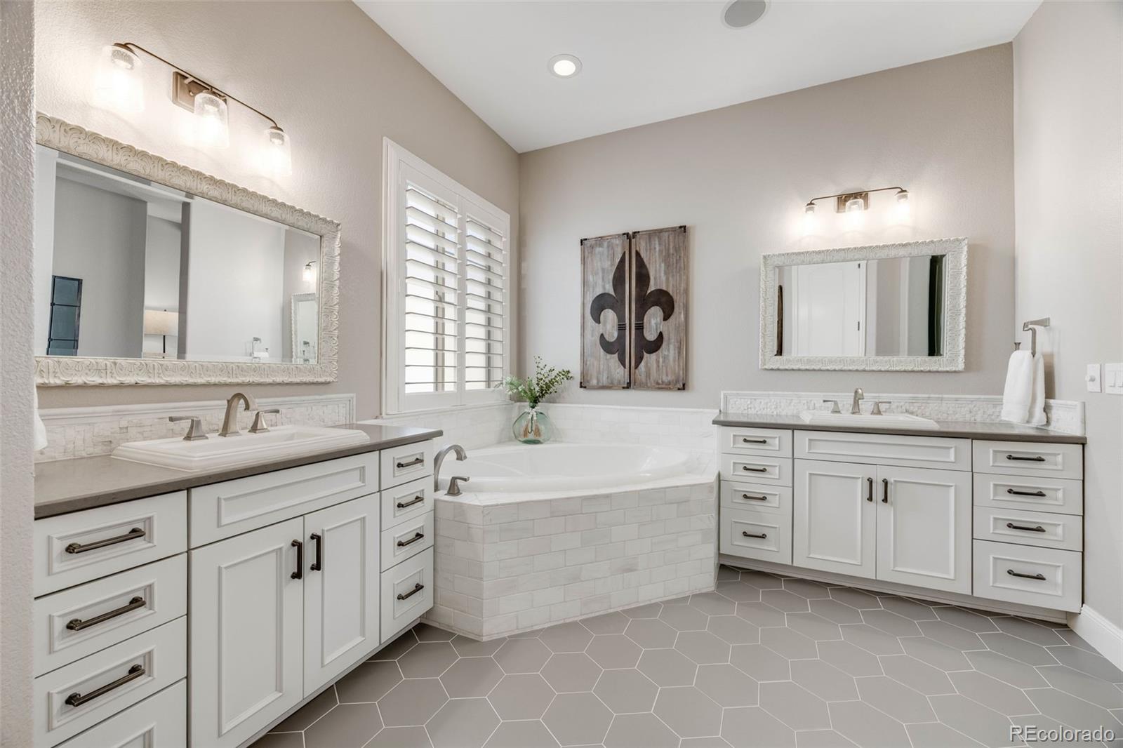 MLS Image #18 for 360  basilwood way,highlands ranch, Colorado