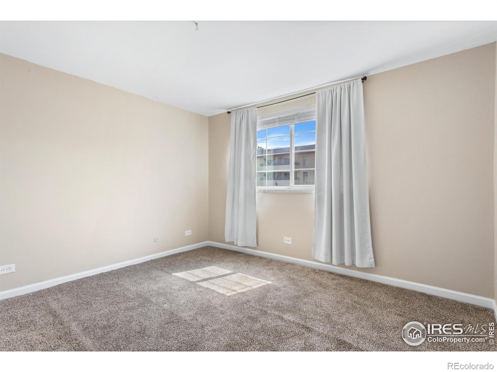 MLS Image #13 for 1350  josephine street,denver, Colorado