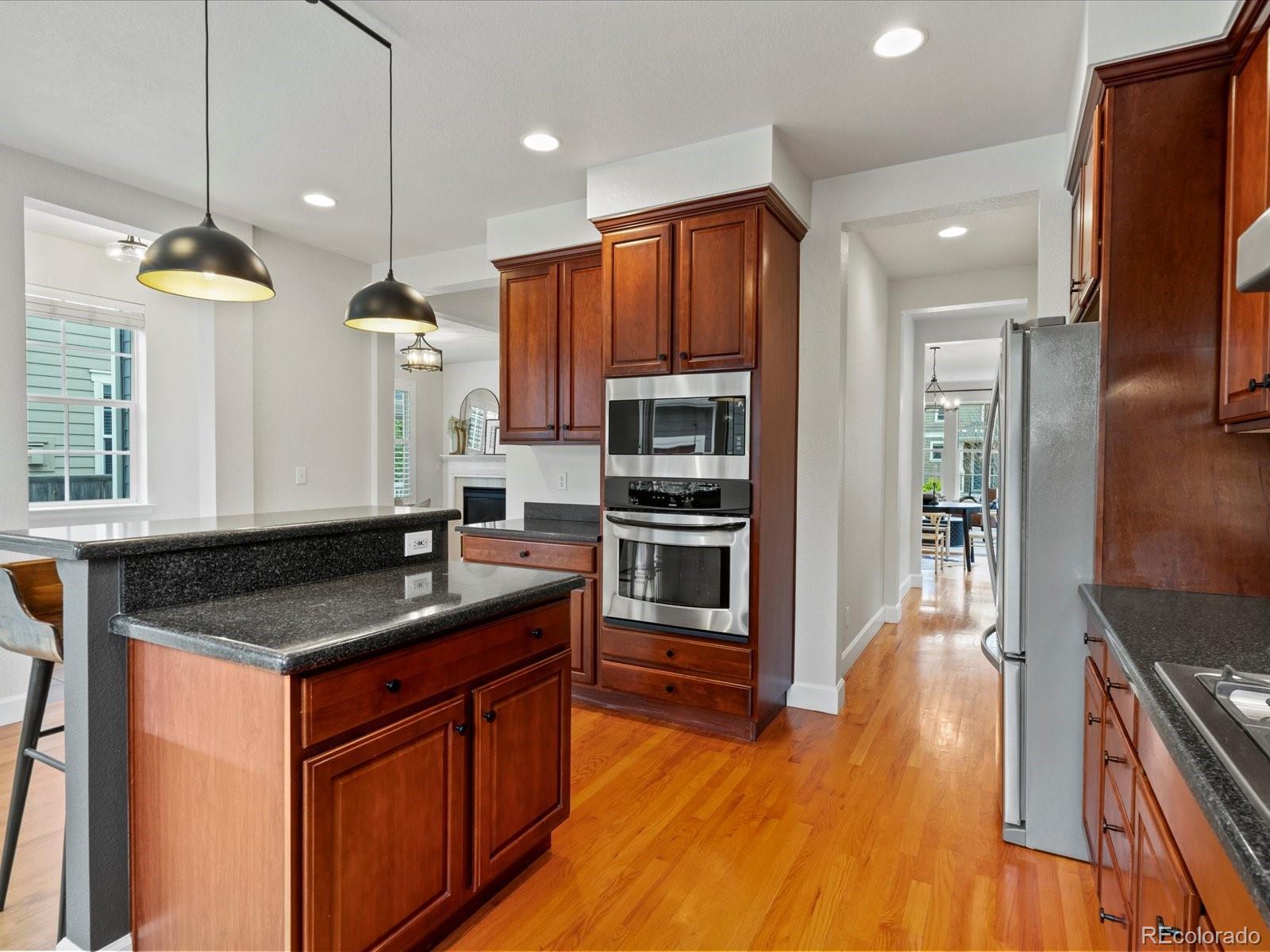 MLS Image #13 for 2880  emporia court,denver, Colorado