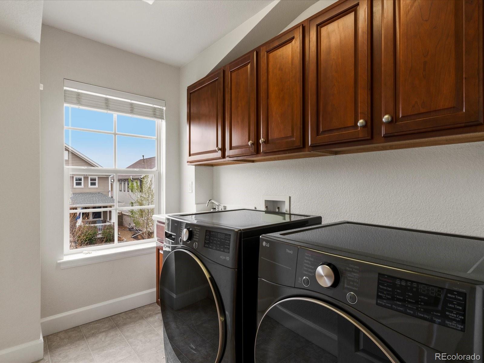 MLS Image #32 for 2880  emporia court,denver, Colorado