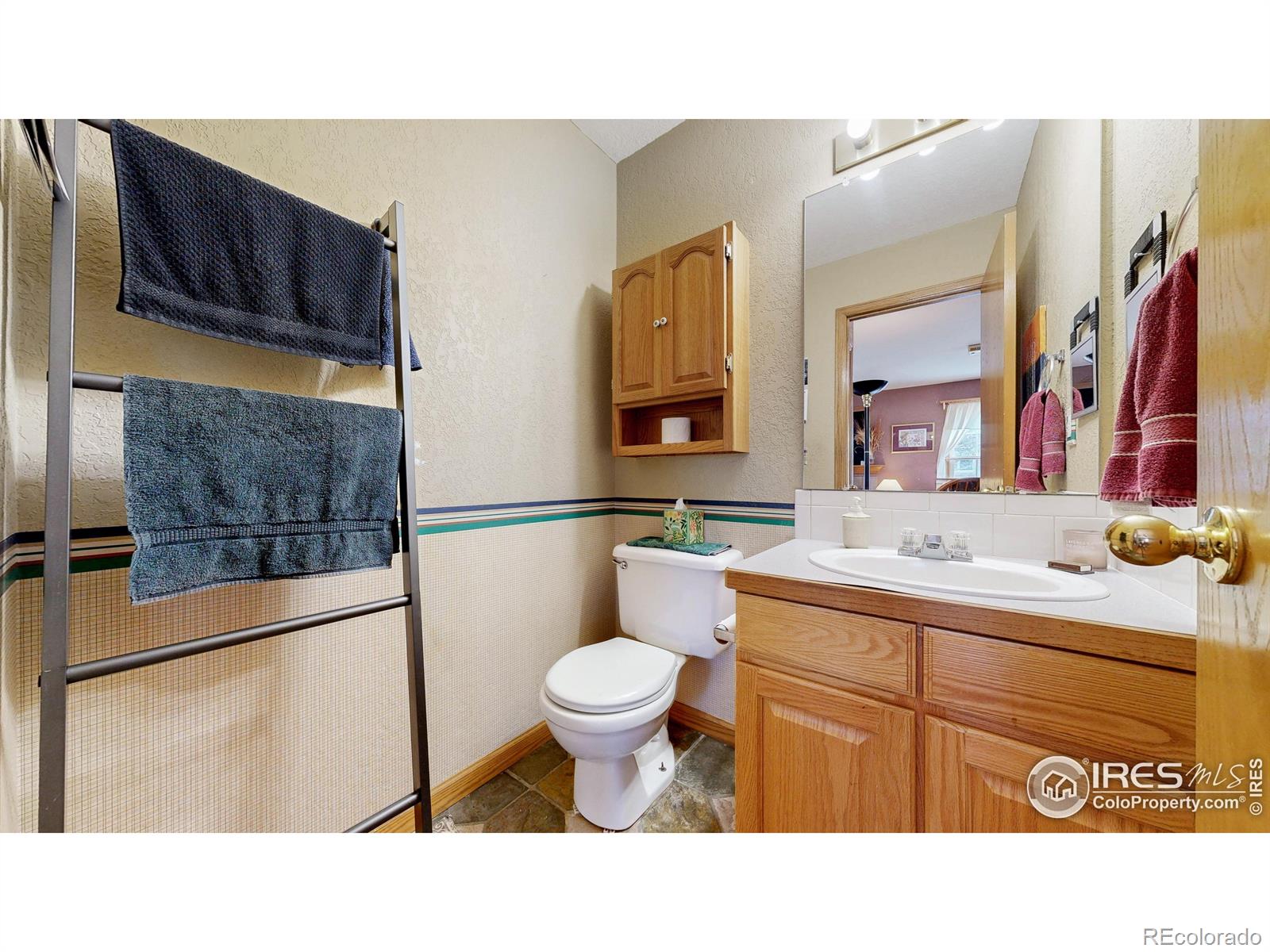 MLS Image #14 for 313 e iowa avenue,berthoud, Colorado