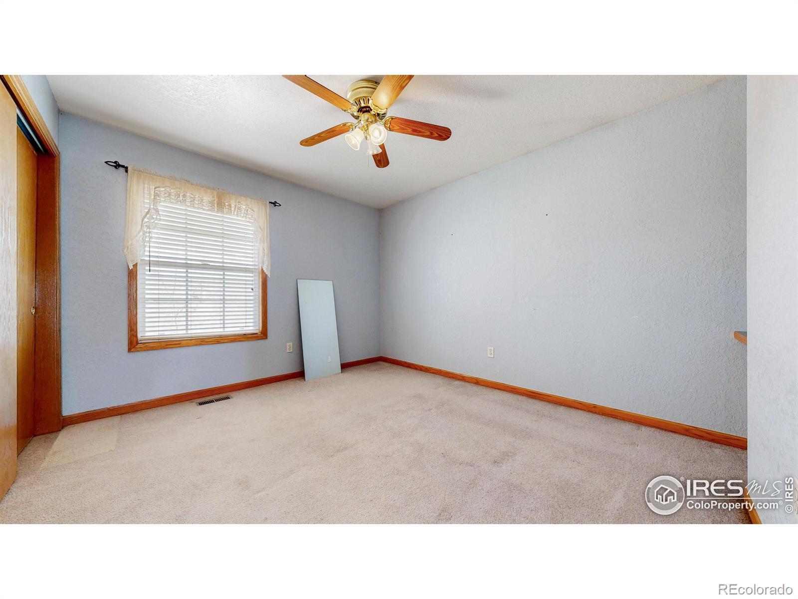 MLS Image #16 for 313 e iowa avenue,berthoud, Colorado