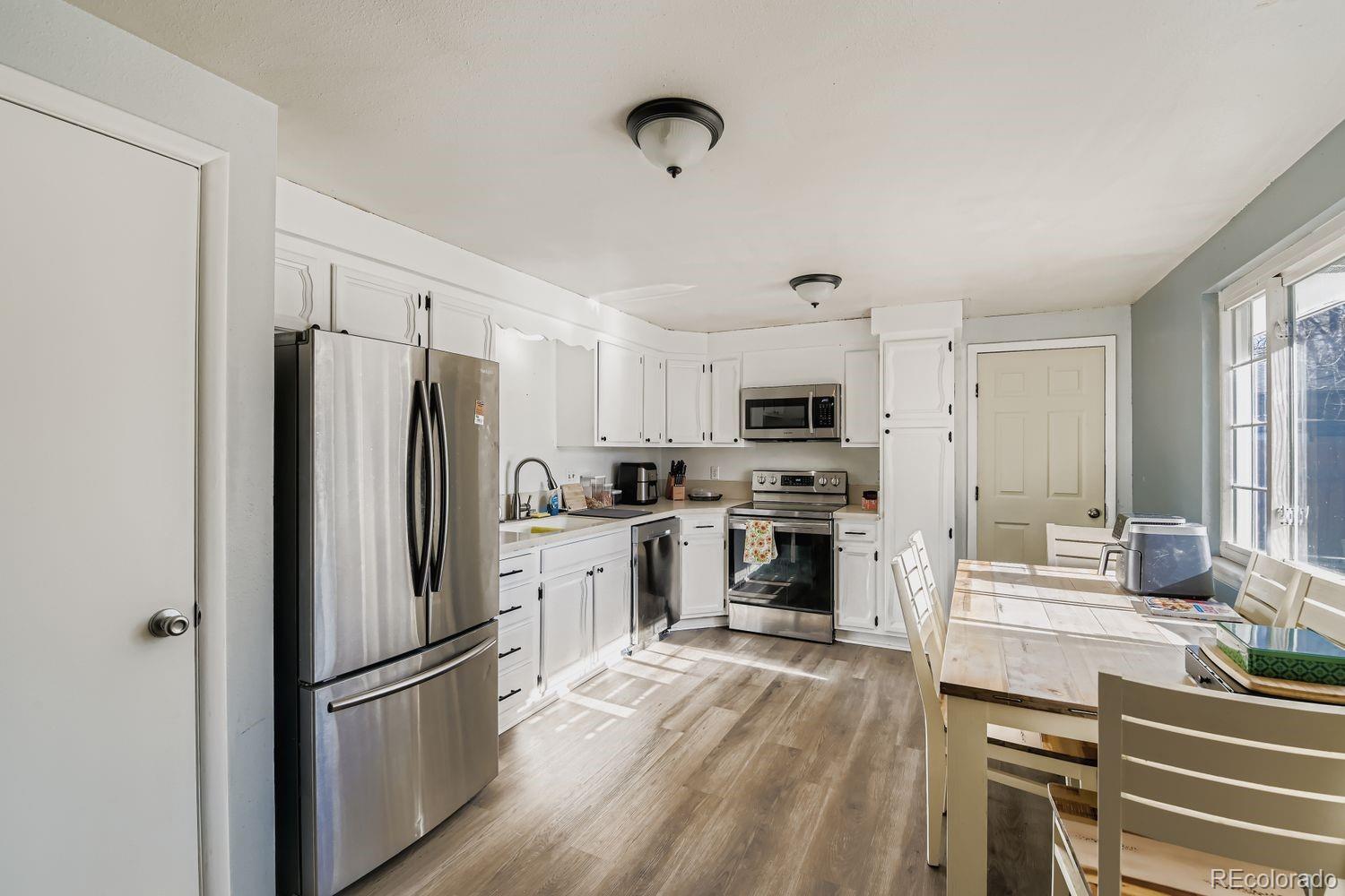 MLS Image #12 for 147  dawson place,longmont, Colorado