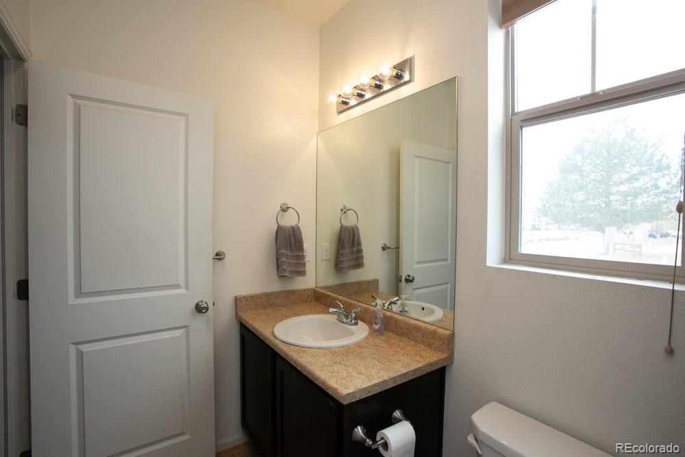 MLS Image #7 for 18709 e 47th drive,denver, Colorado